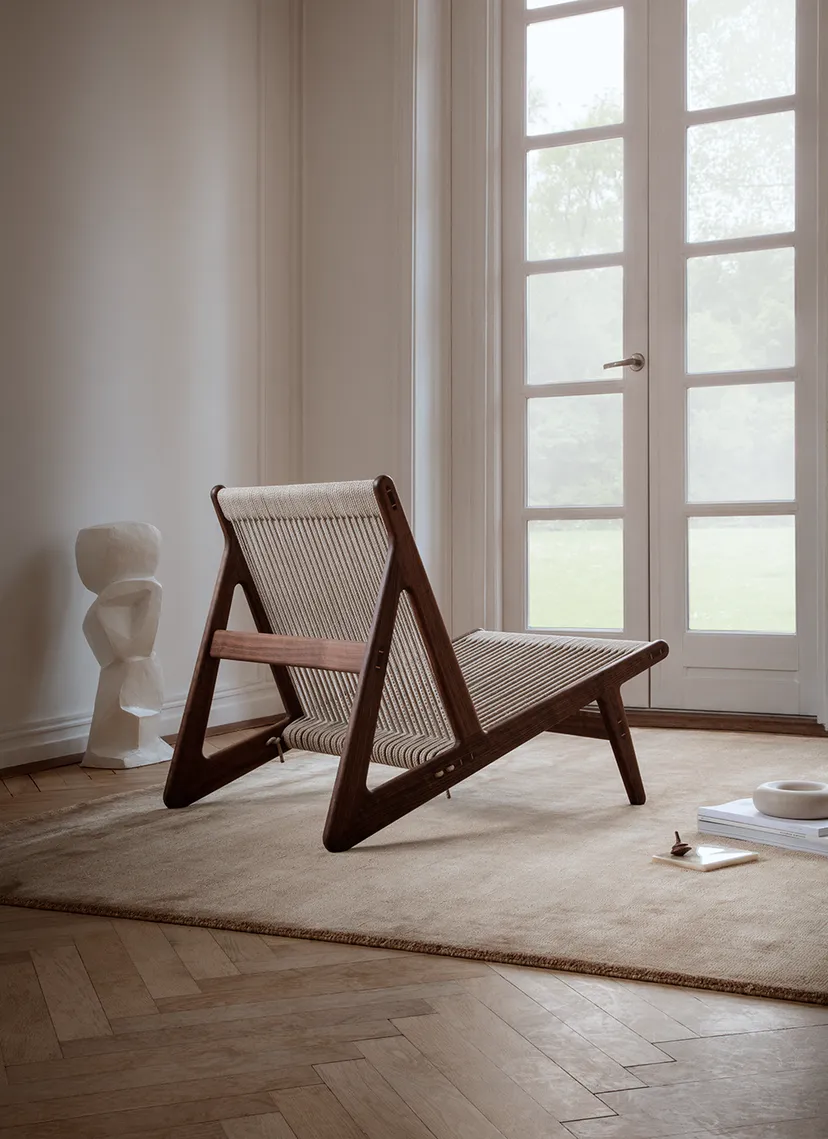 Fotel MR01 drewno orzechowe i len - Image 16