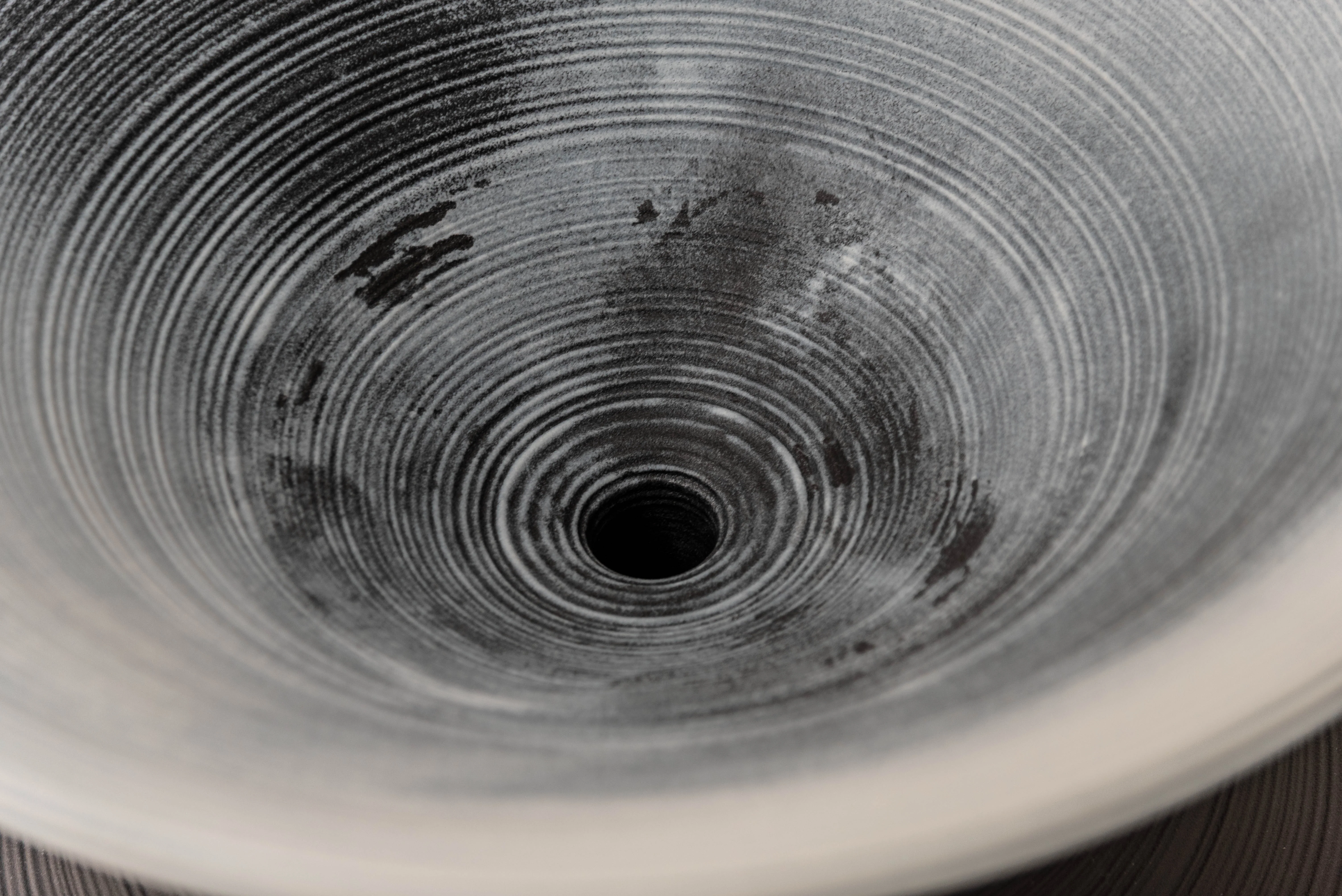 Fotel obrotowy SPUN antracytowy z jasnoszarym - Image 8
