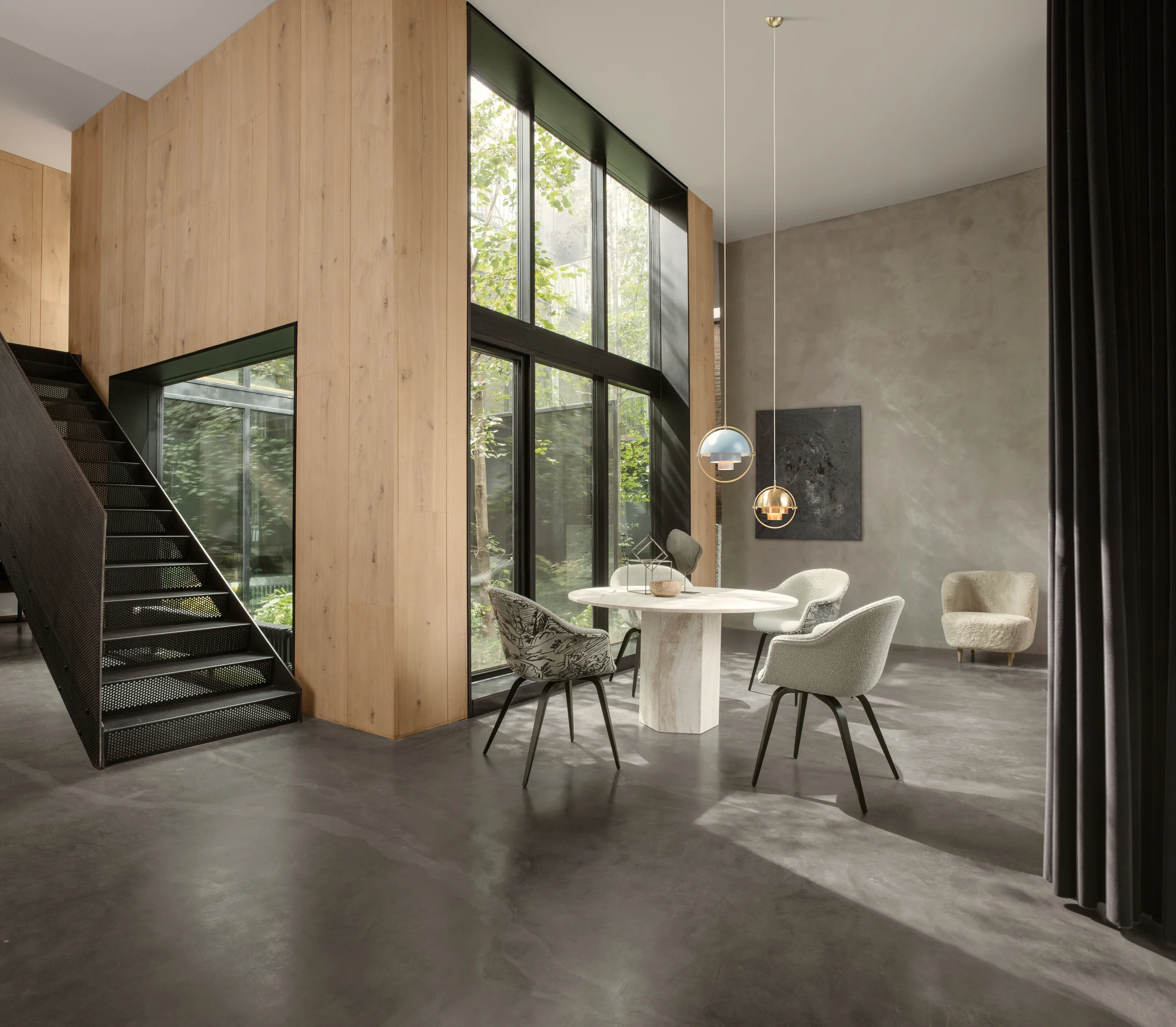 Fotel STAY tapicerowany z dębową podstawą - Image 5