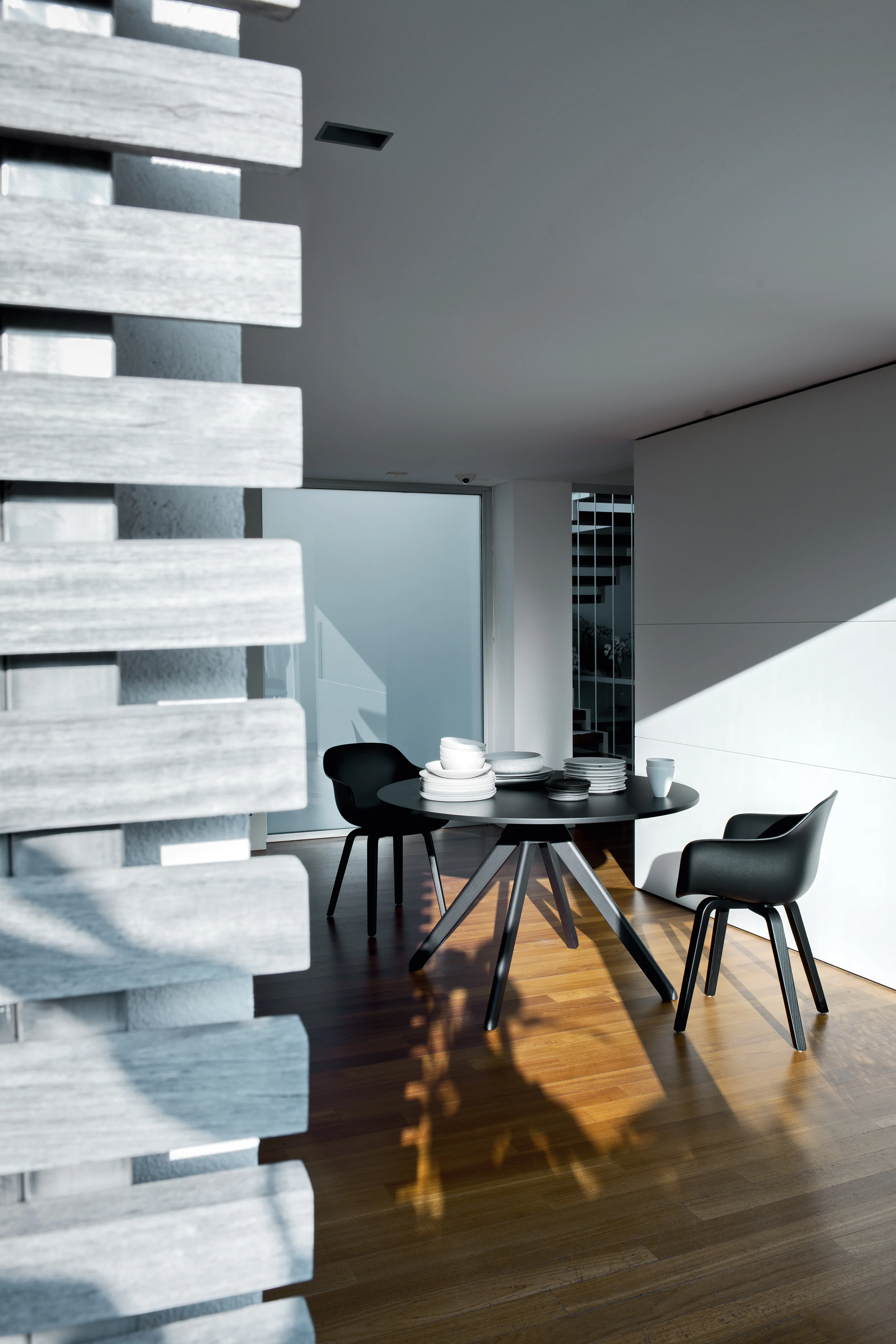 Fotel SUBSTANCE czarny - Image 7
