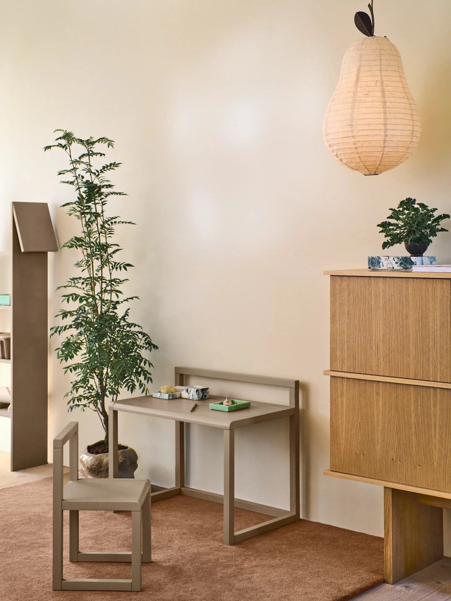 Krzesło dziecięce LITTLE ARCHITECT beżowy - Image 3
