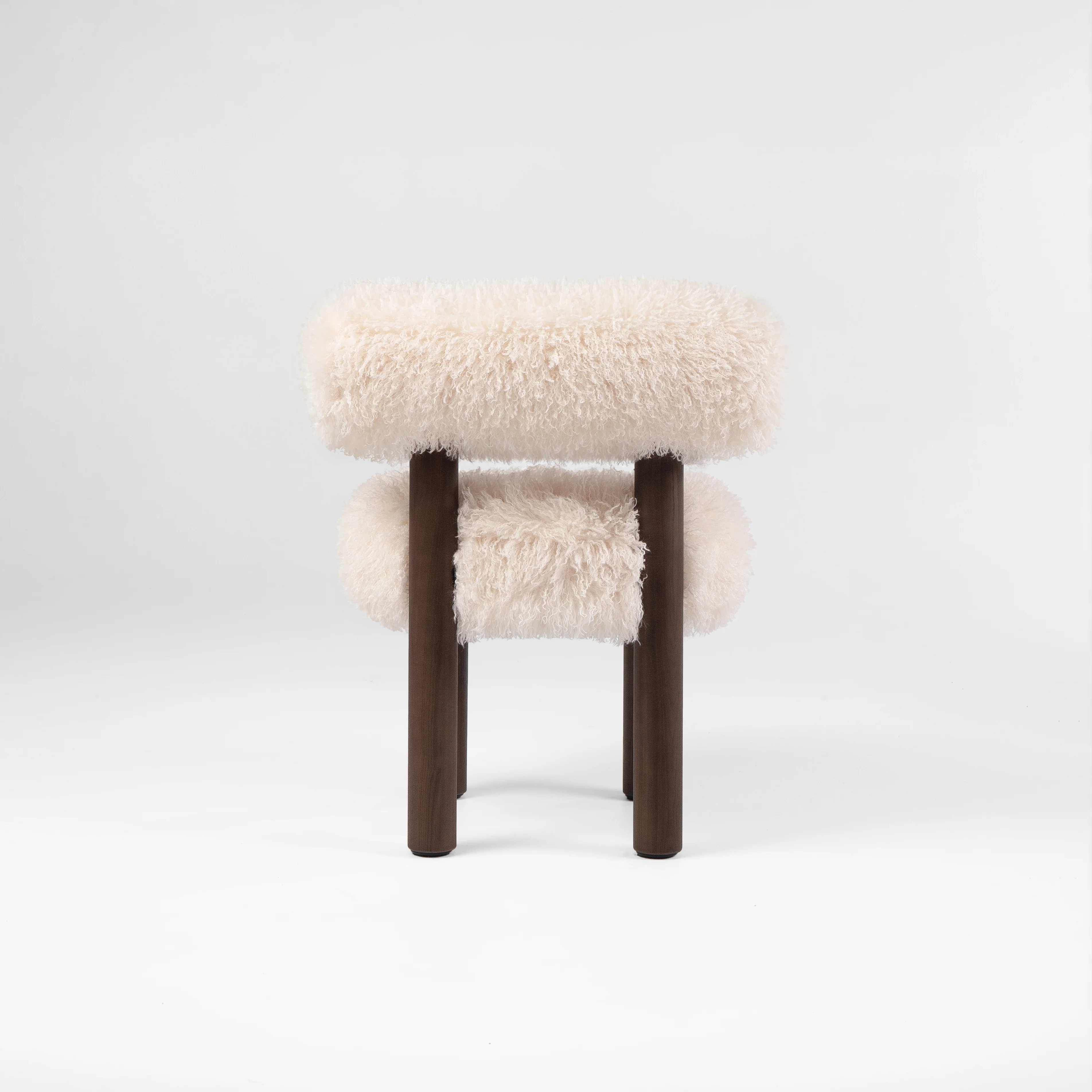 Krzesło GROPIUS CS2 - FLUFFY EDITION sztuczne futerko - Image 6