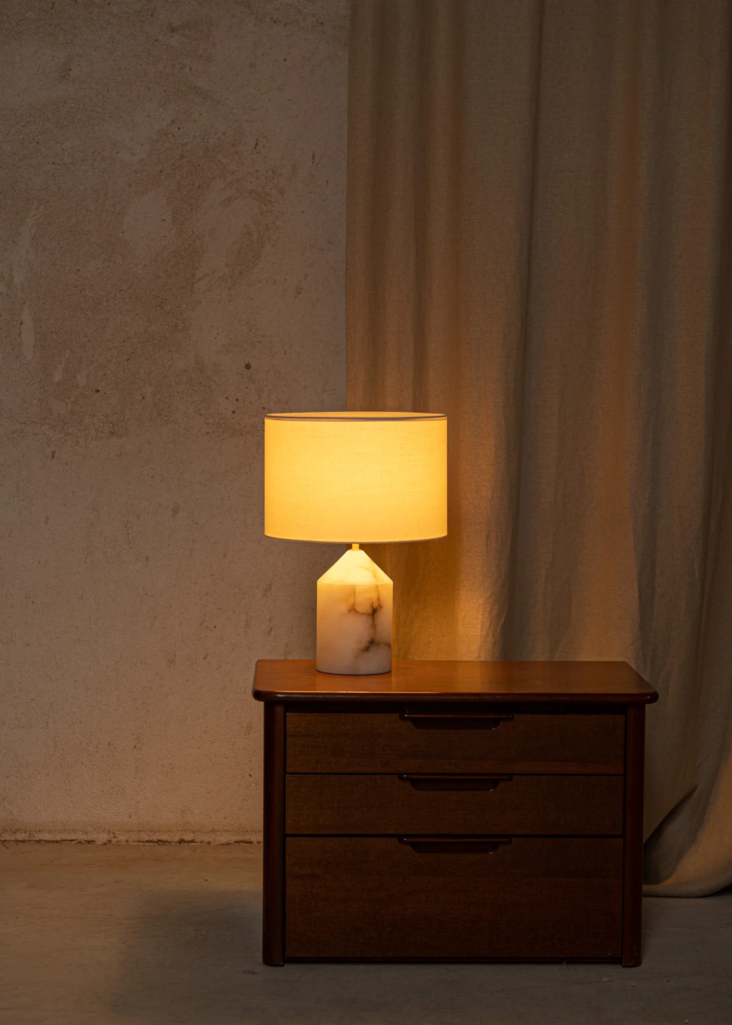 Lampa stołowa JOSEF biały alabaster - Image 13