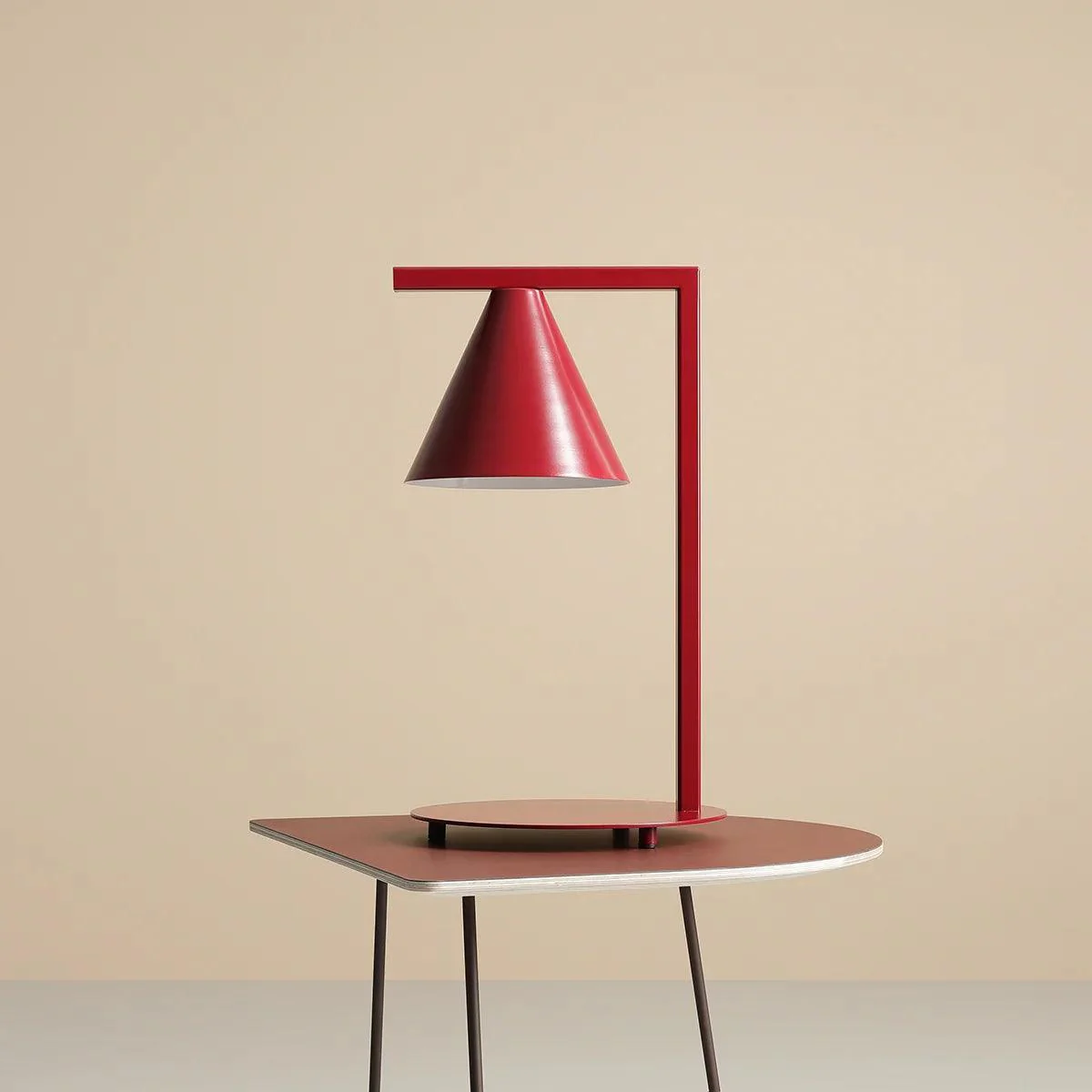 Lampa stołowa FORM czerwony - Image 4