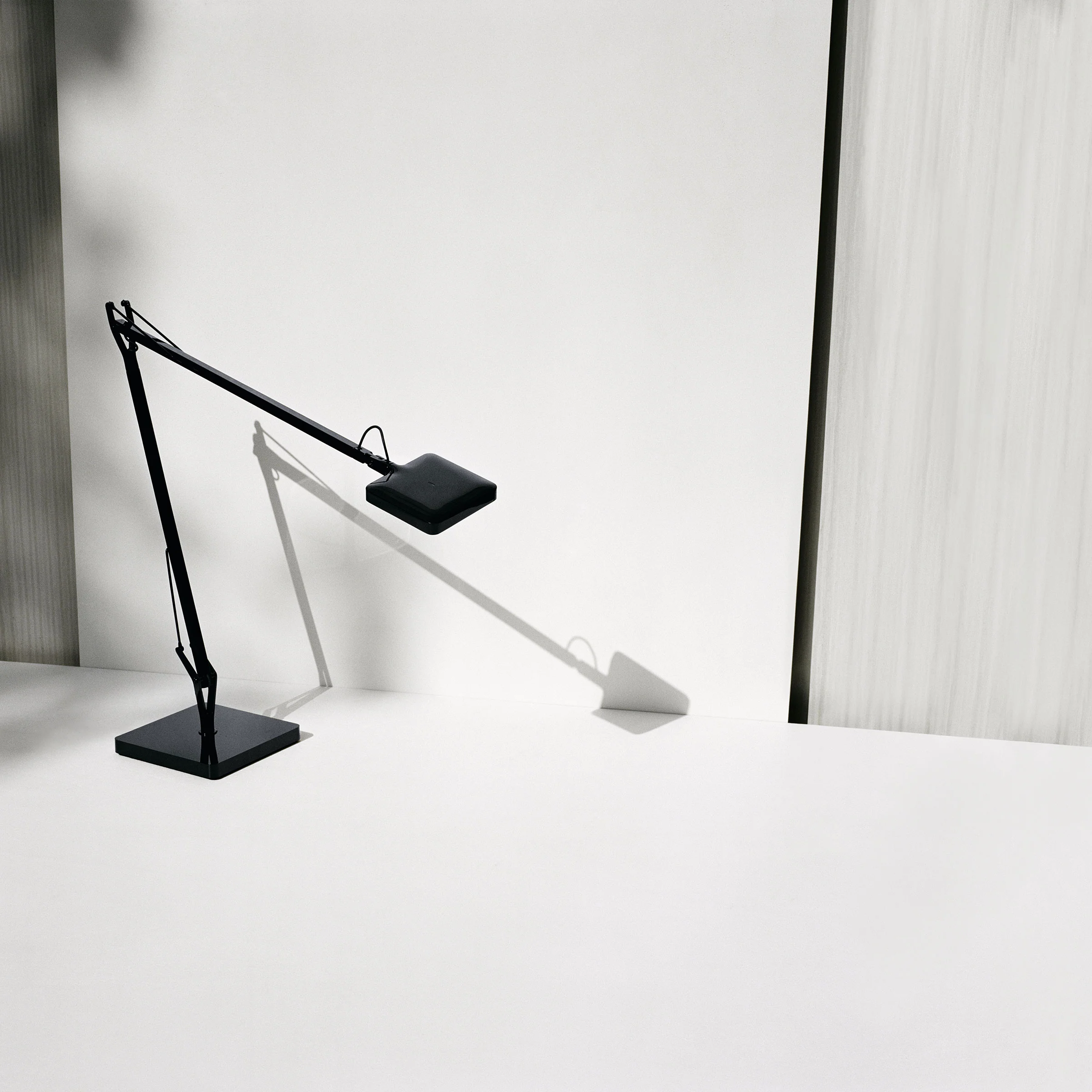 Lampa biurkowa KELVIN LED BASE czarny - Image 2