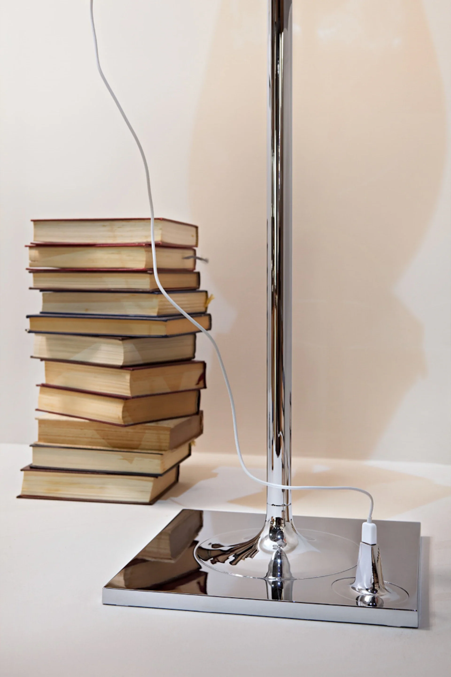 Lampa podłogowa BIBLIOTHEQUE NATIONALE srebrny z transparentnym abażurem - Image 3