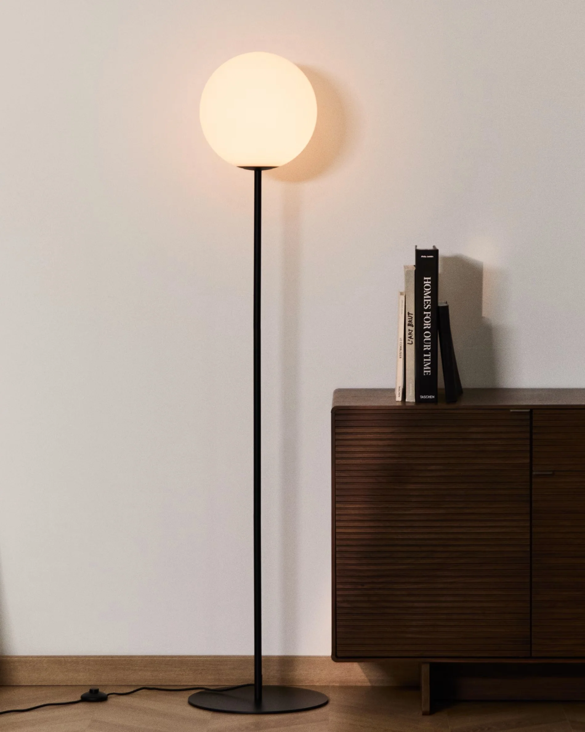 Lampa podłogowa BRISIA czarny - Image 4