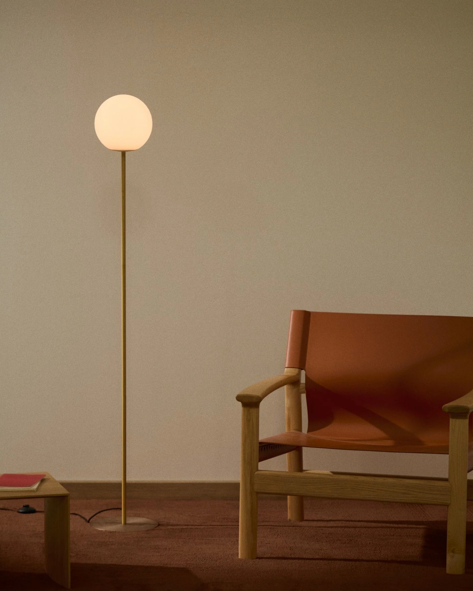 Lampa podłogowa BRISIA szczotkowany mosiądz - Image 2