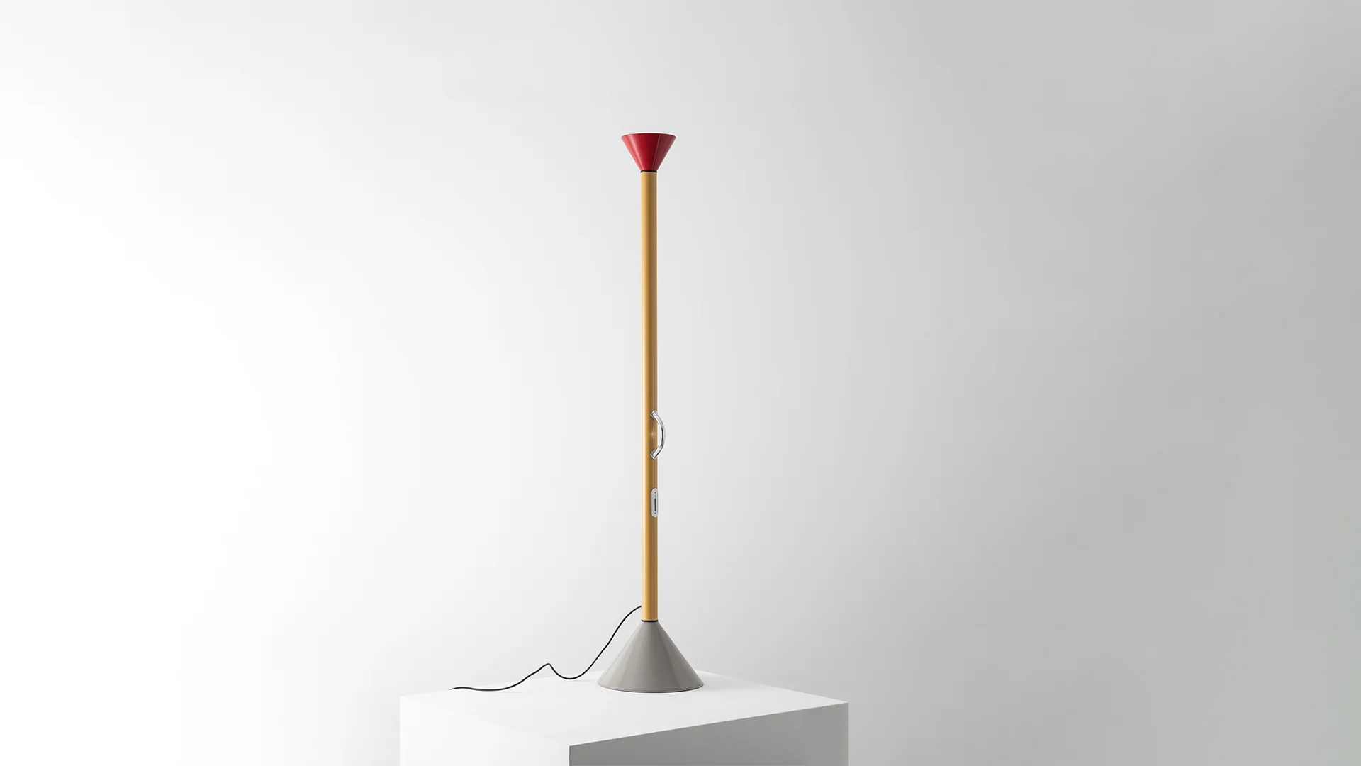 Lampa podłogowa CALLIMACO żółty z czerwonym i szarym - Image 3
