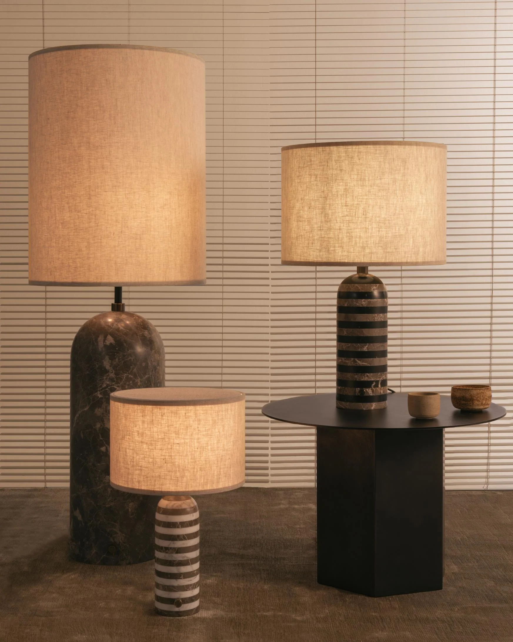 Lampa podłogowa GRAVITY XL biały marmur - Image 7