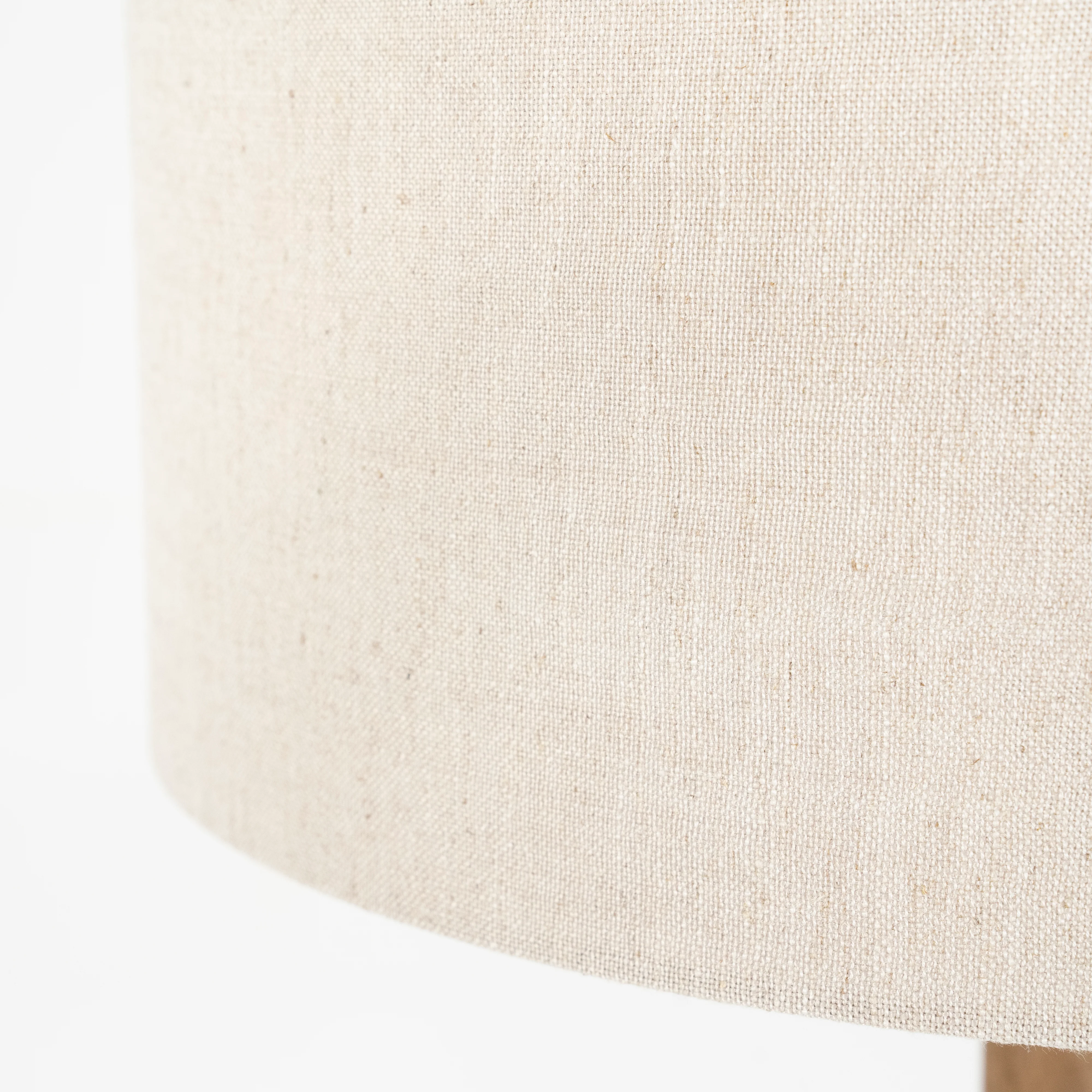 Lampa podłogowa RINE drewno mango z kremowym kloszem - Image 3
