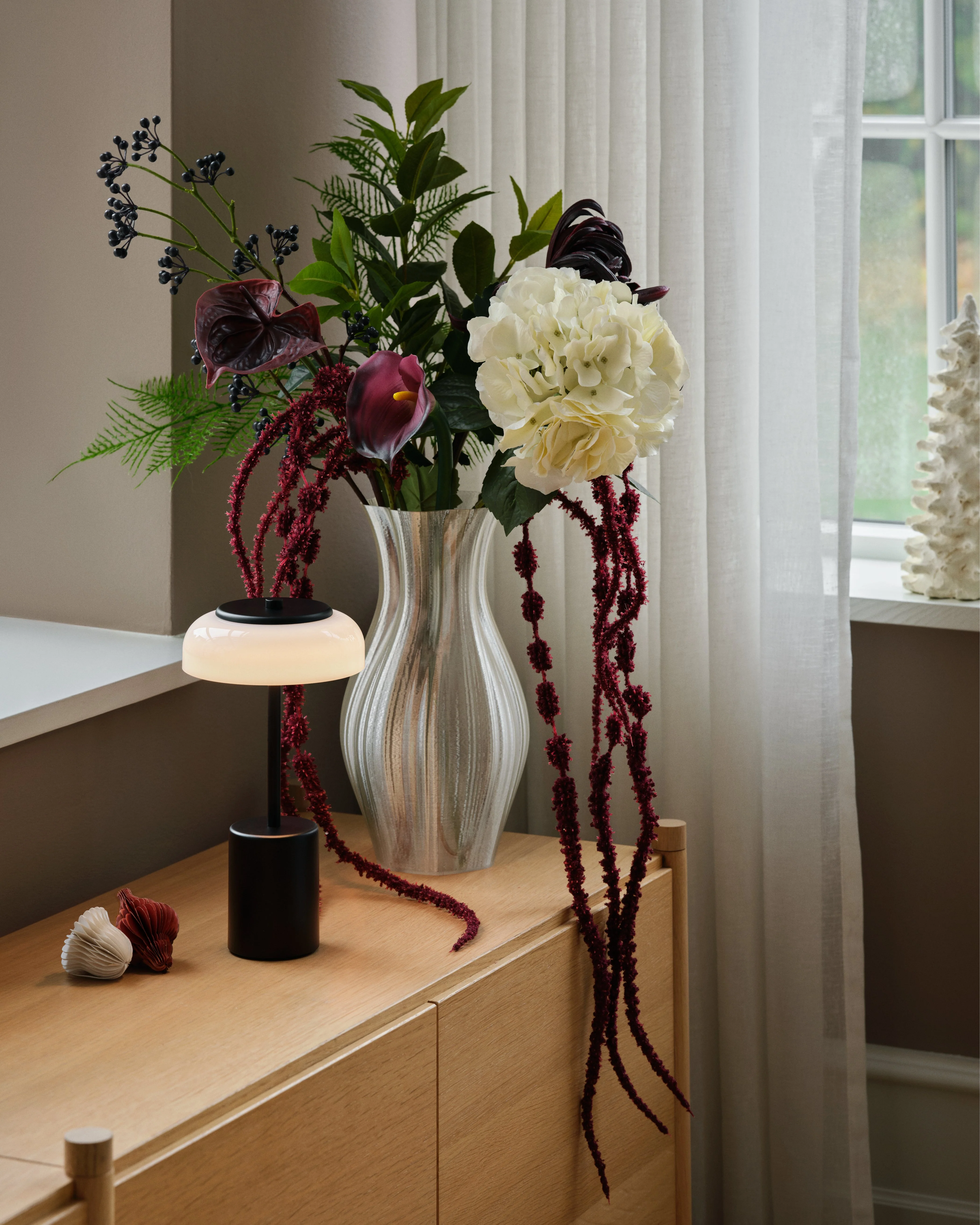 Lampa przenośna BLOSSI czarny z opalowym szkłem - Image 15
