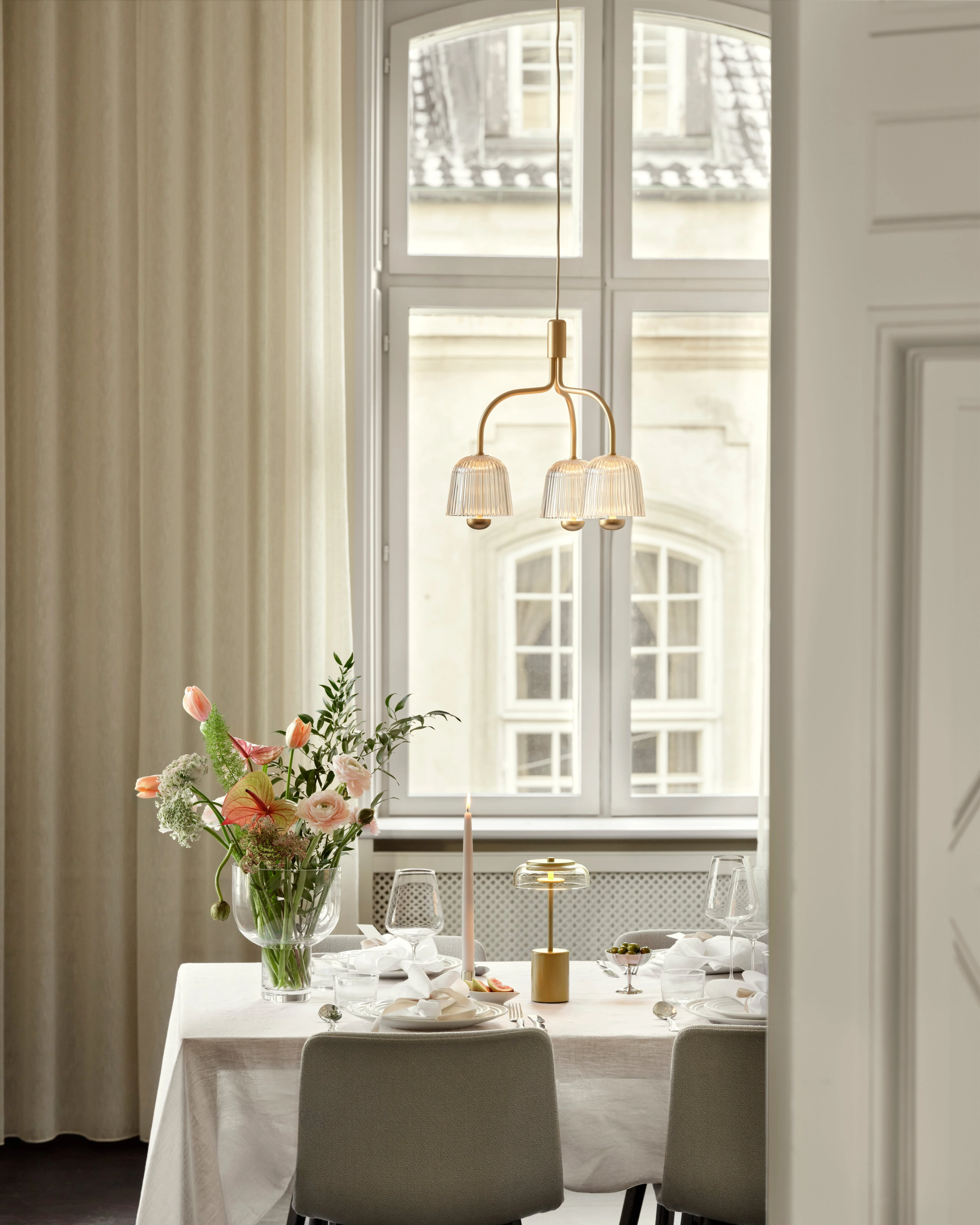 Lampa przenośna BLOSSI złoty z transparentnym szkłem - Image 3
