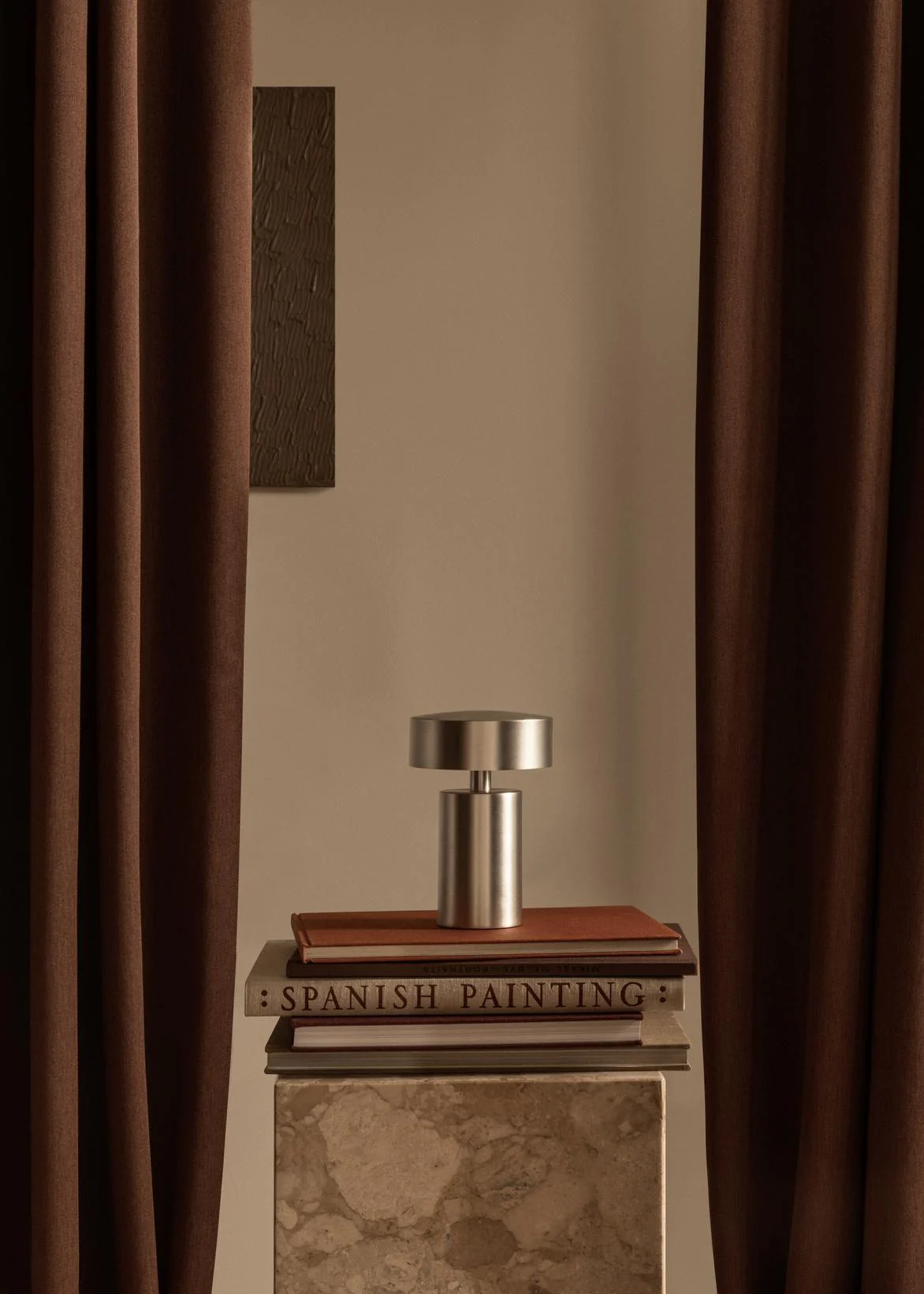 Lampa przenośna COLUMN polerowane aluminium - Image 3