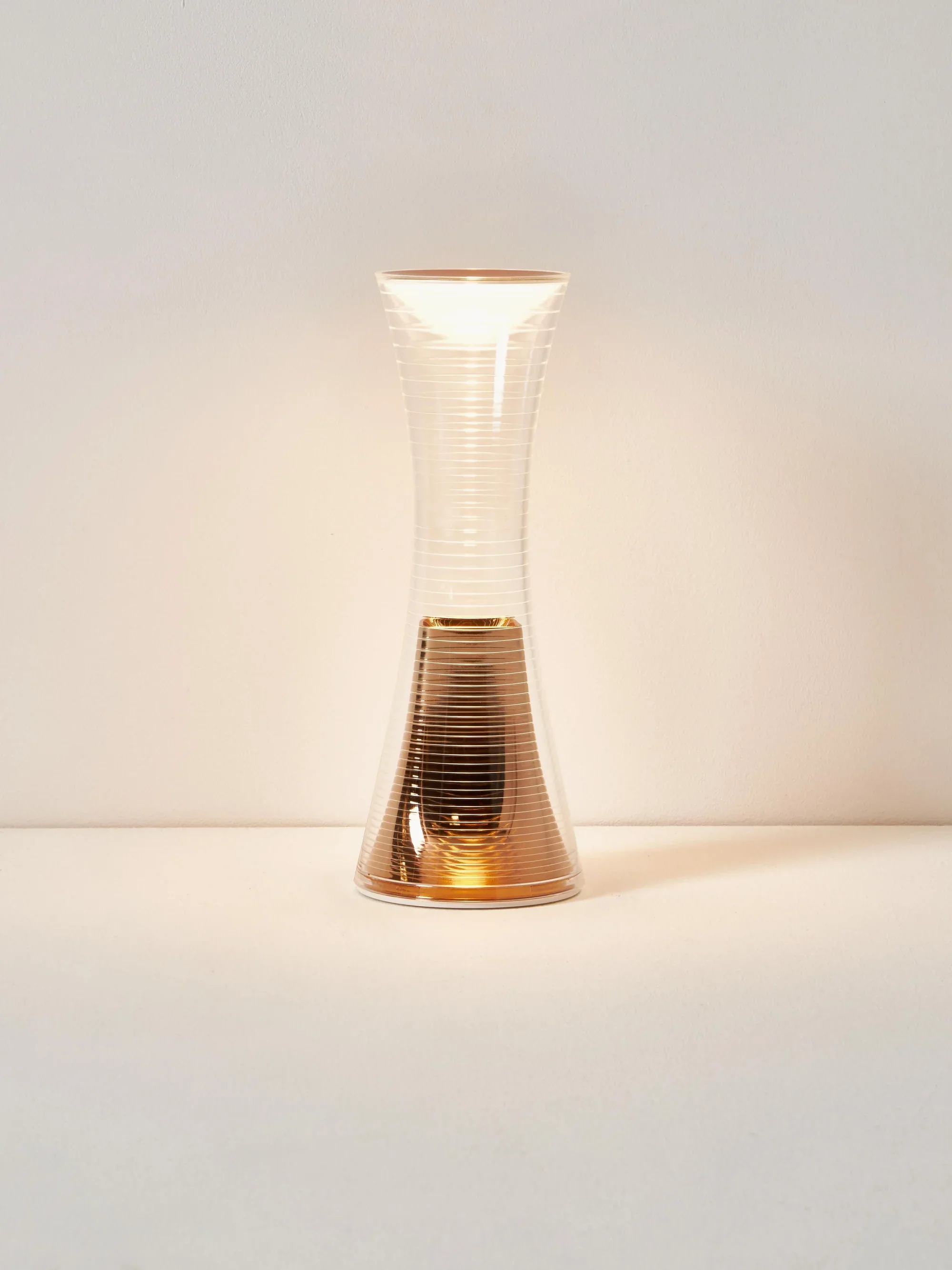 Lampa przenośna COME TOGETHER transparentny z miedzianym - Image 3