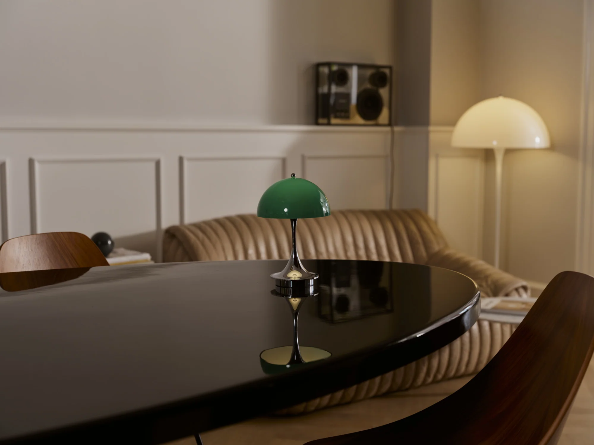 Lampa przenośna PANTHELLA 160 zielony z chromowaną podstawą - Image 8