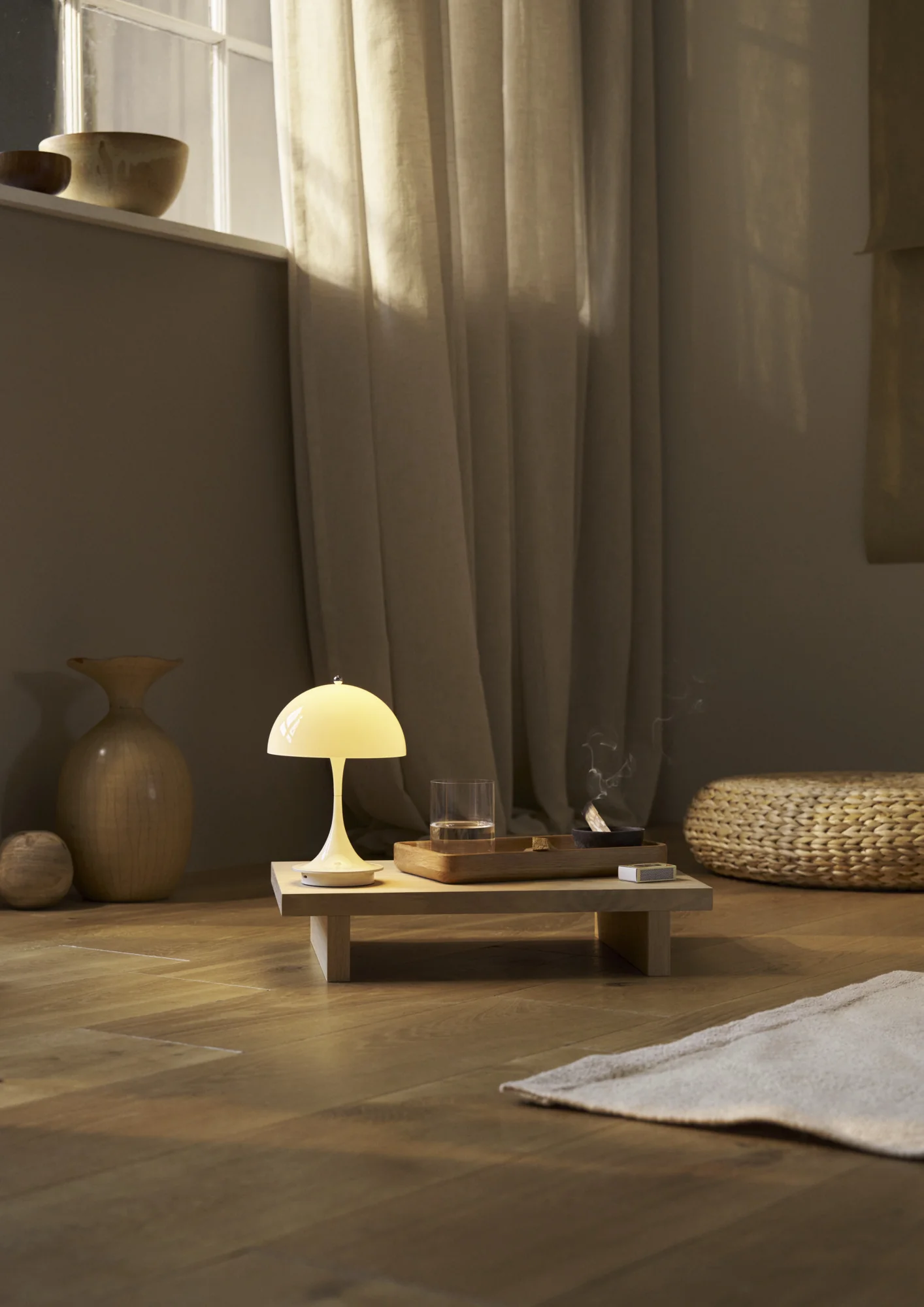 Lampa przenośna PANTHELLA 250 beżowy opal - Image 5