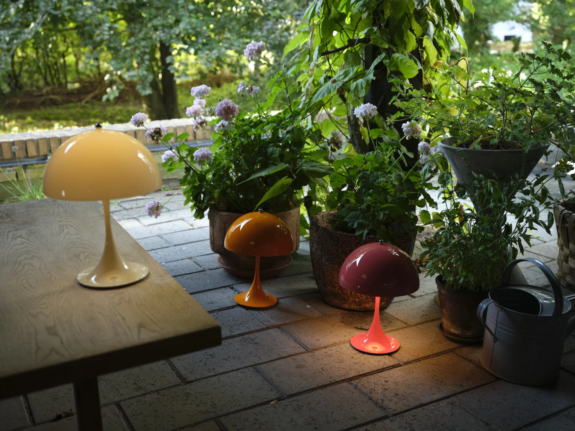 Lampa przenośna PANTHELLA 250 pomarańczowy - Image 4