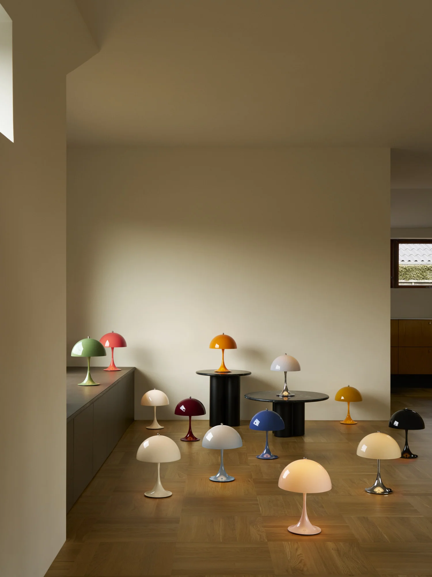 Lampa przenośna PANTHELLA 250 żółty - Image 2