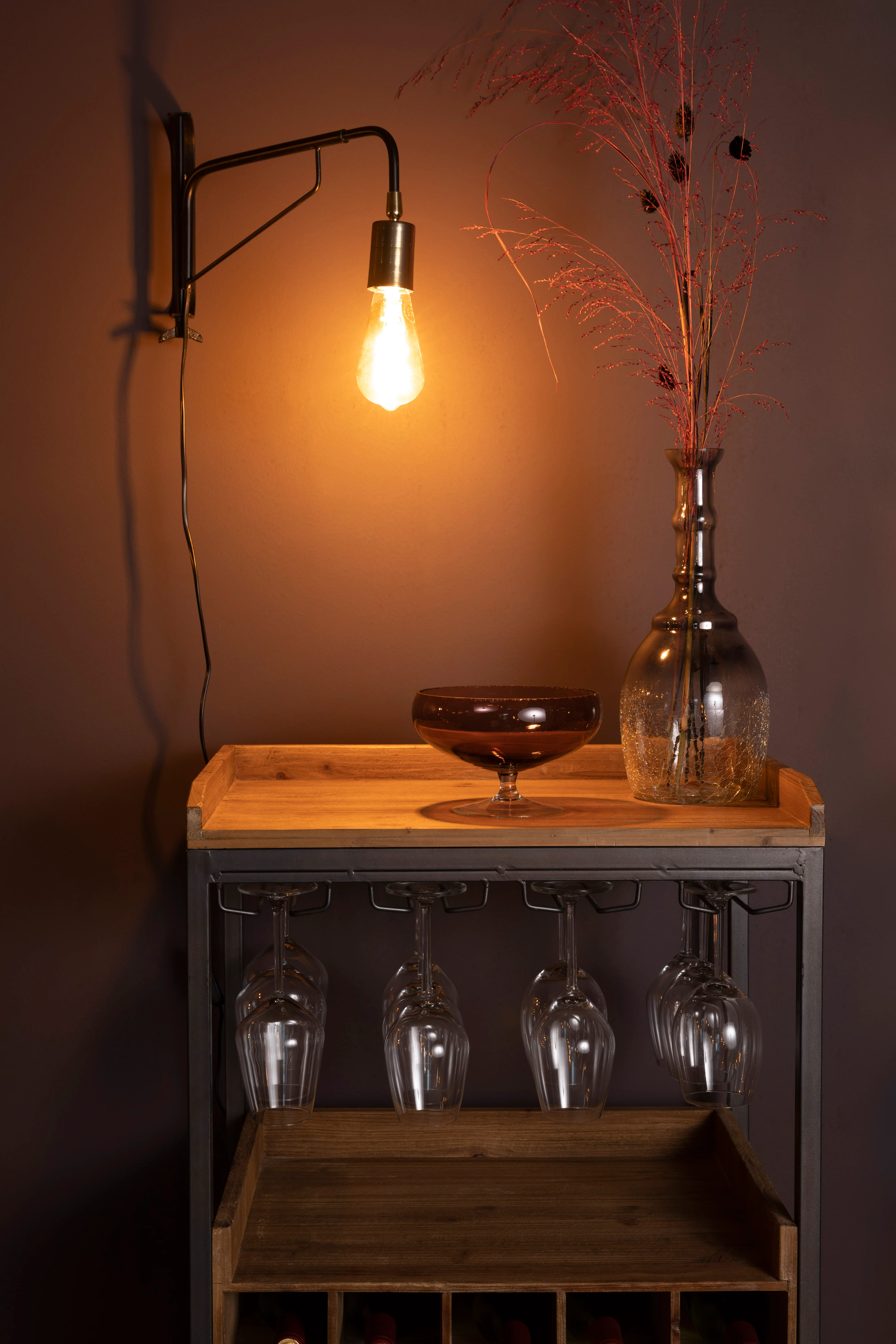 Lampa ścienna z wysięgnikiem LASSE czarny ze złotym - Image 2
