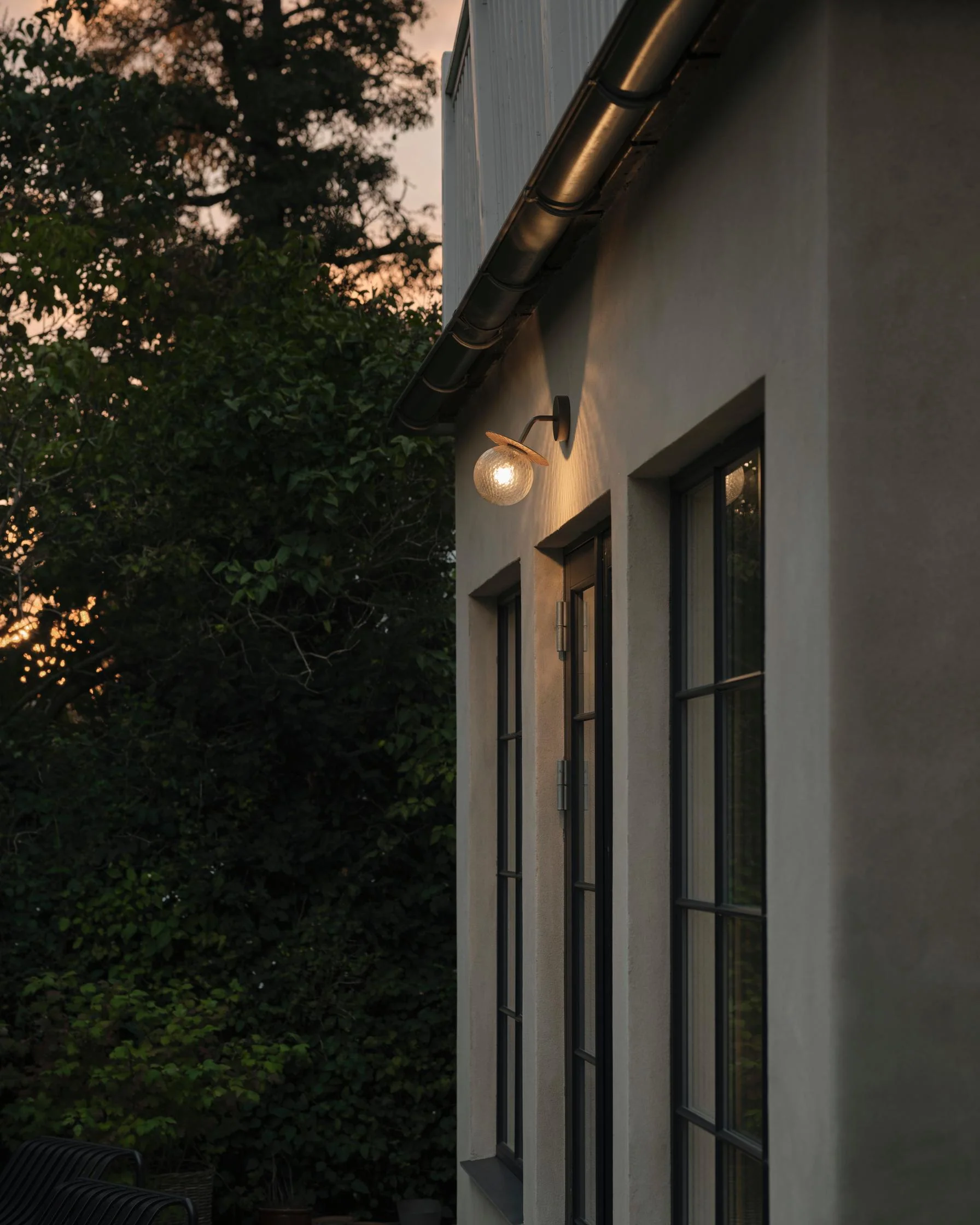 Lampa ścienna zewnętrzna LIILA ciemnobrązowy z transparentnym szkłem - Image 2