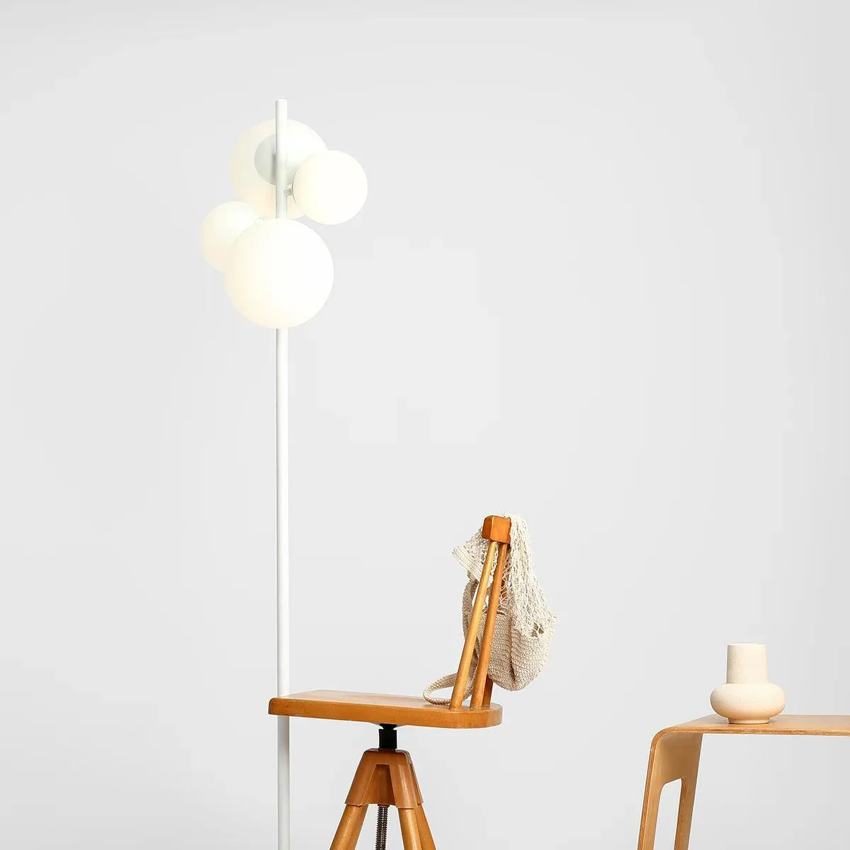 Lampa podłogowa BLOOM biały - Image 4