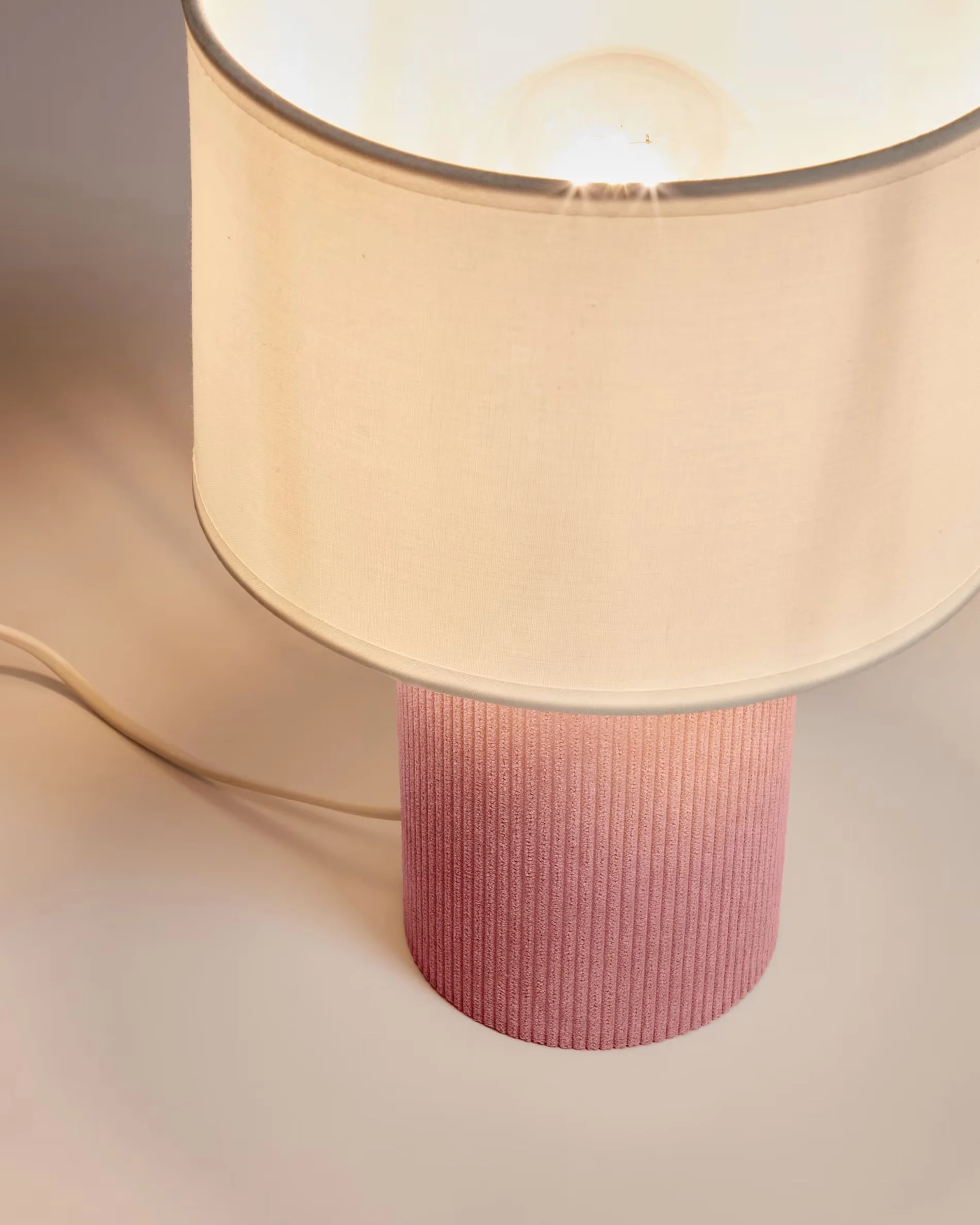 Lampa stołowa BIANELLA różowy z białym - Image 3