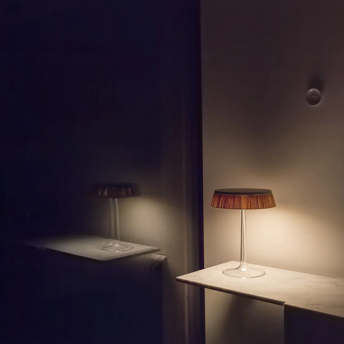 Lampa stołowa BON JOUR matowy chrom z materiałowym abażurem - Image 2
