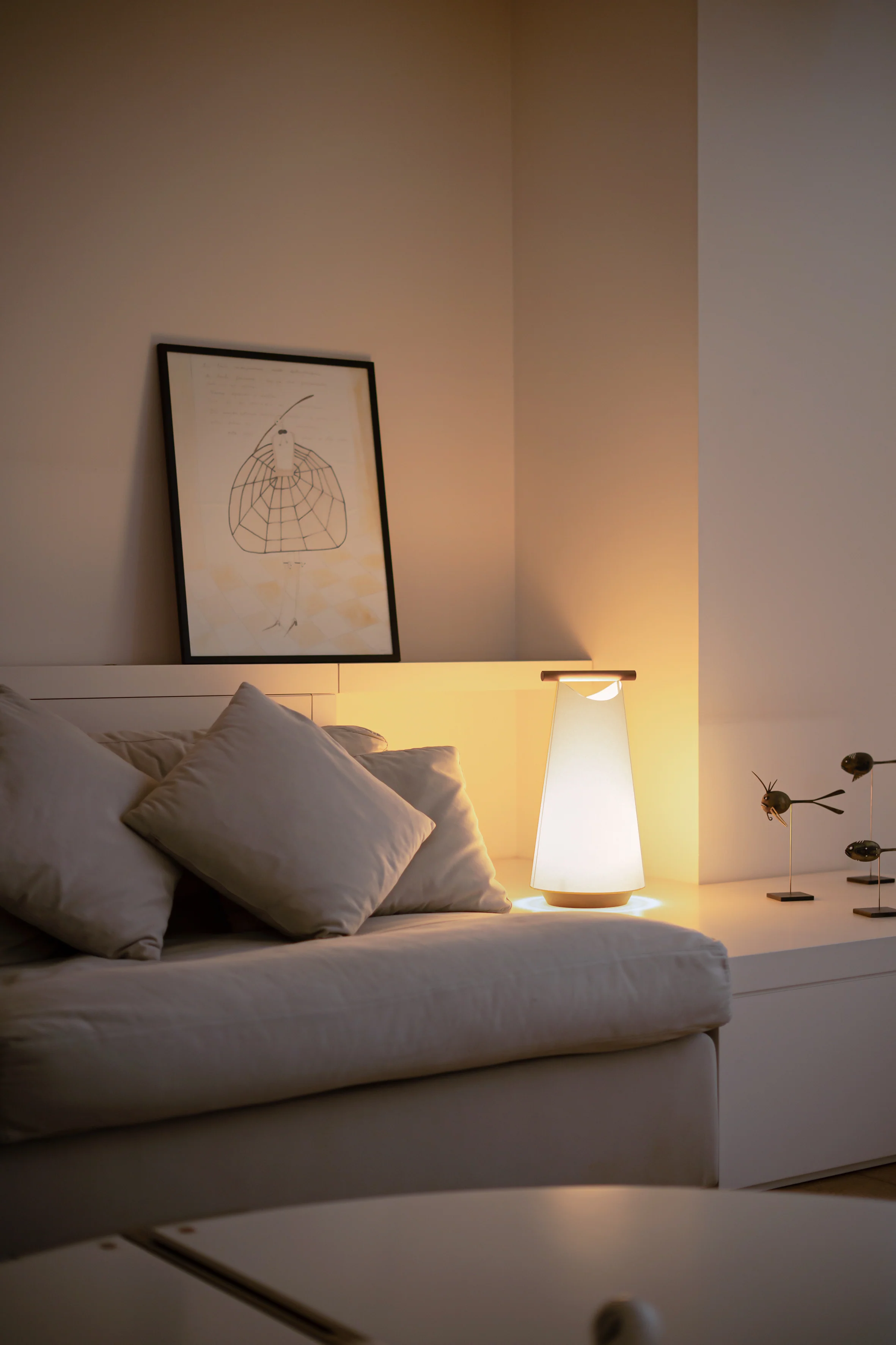 Lampa stołowa CATAY biały z drewnem dębowym - Image 11