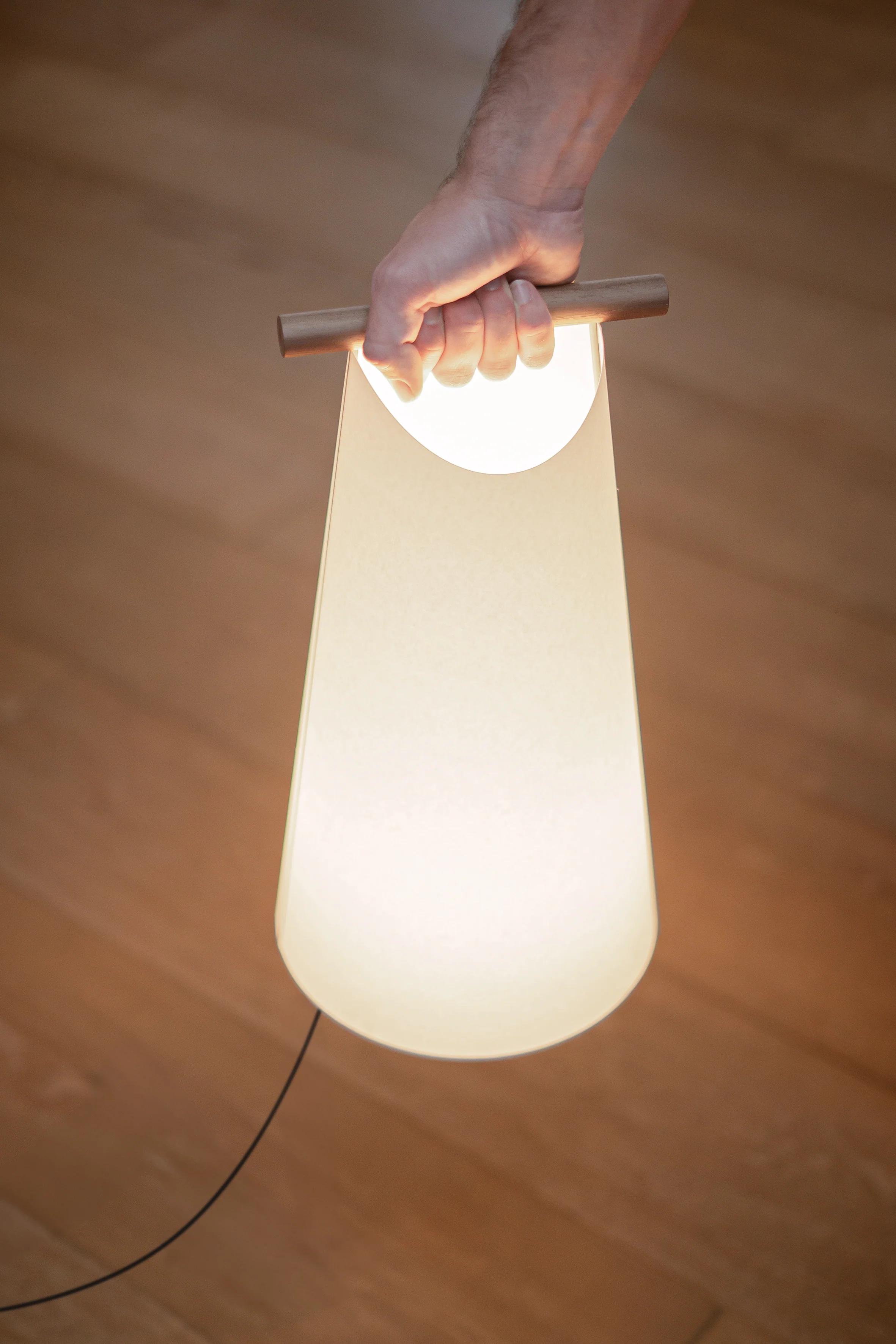 Lampa stołowa CATAY biały z drewnem dębowym - Image 13
