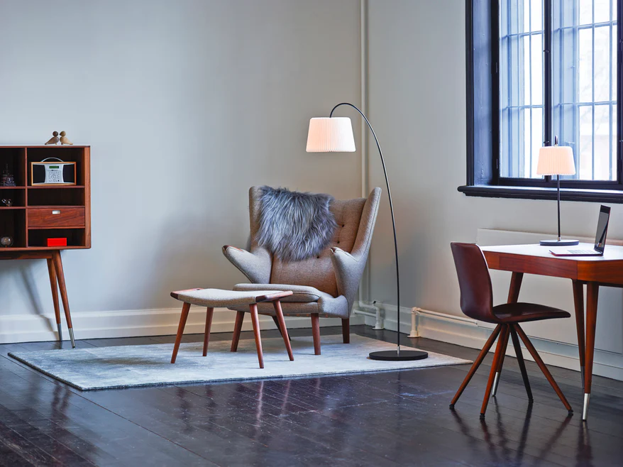 Lampa stołowa MODEL 320 biały z czarną podstawą - Image 5