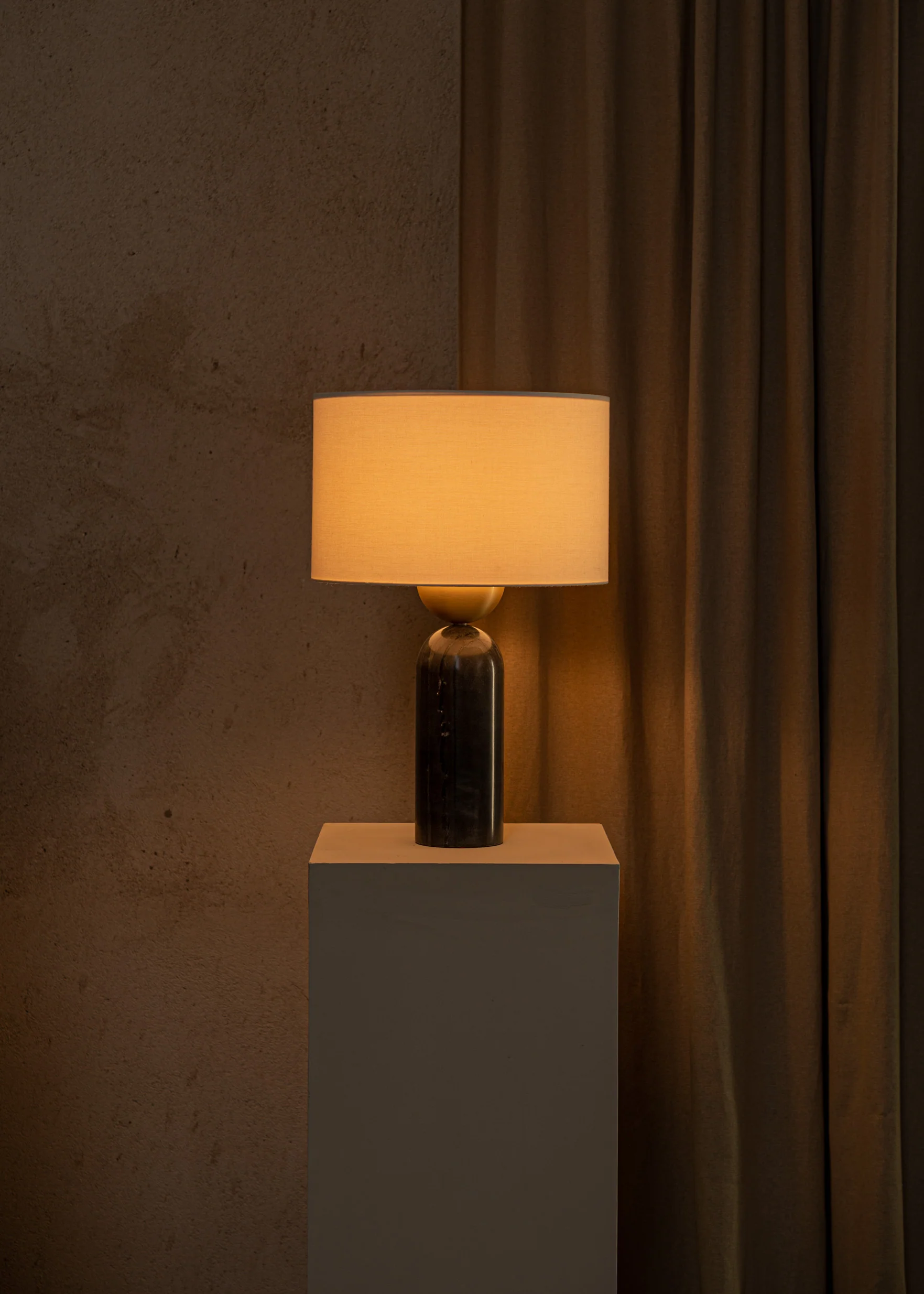 Lampa stołowa PEONA czarny marmur - Image 2