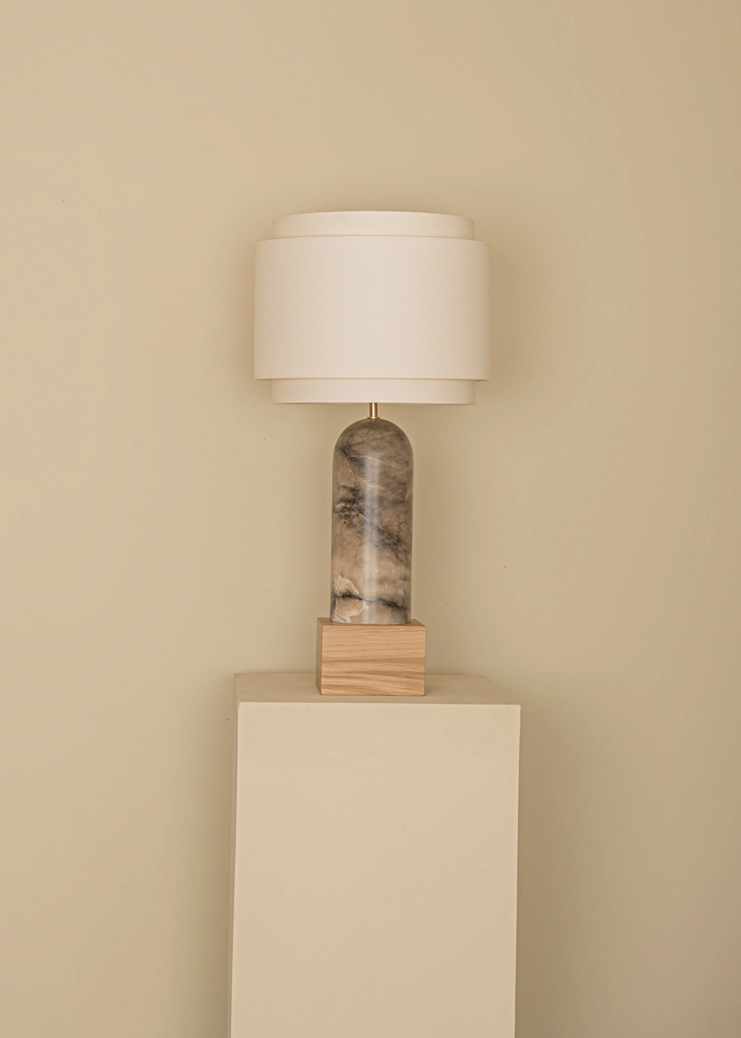 Lampa stołowa PURA KELO DOUBLE ciemny beżowy alabaster - Image 5