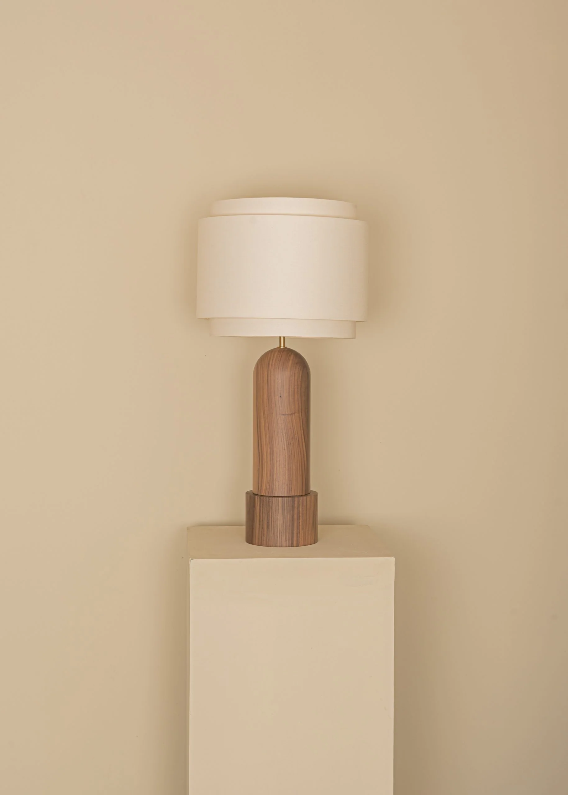 Lampa stołowa PURA KELO DOUBLE drewno orzechowe - Image 4