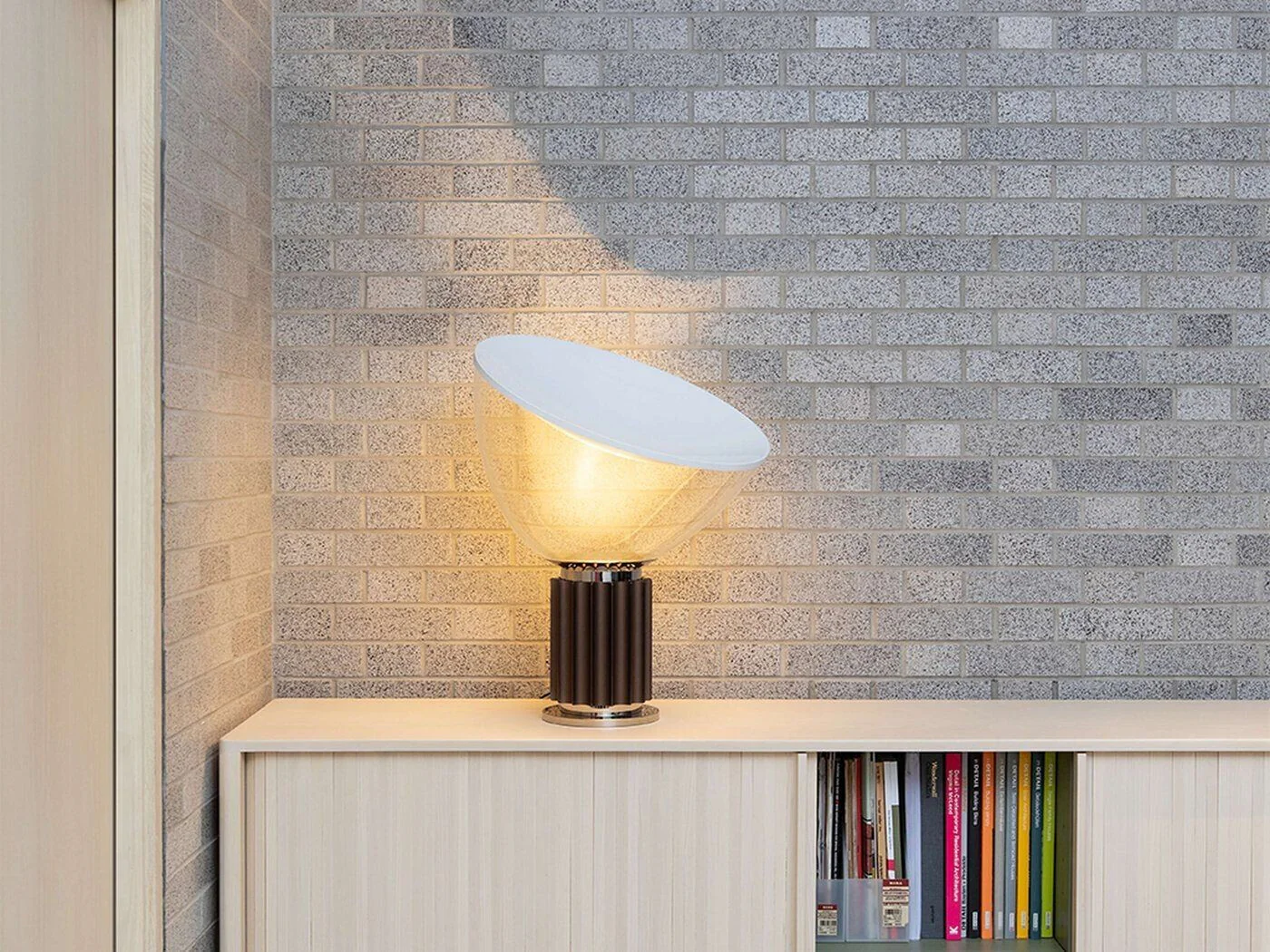 Lampa stołowa TACCIA PMMA brązowy - Image 4
