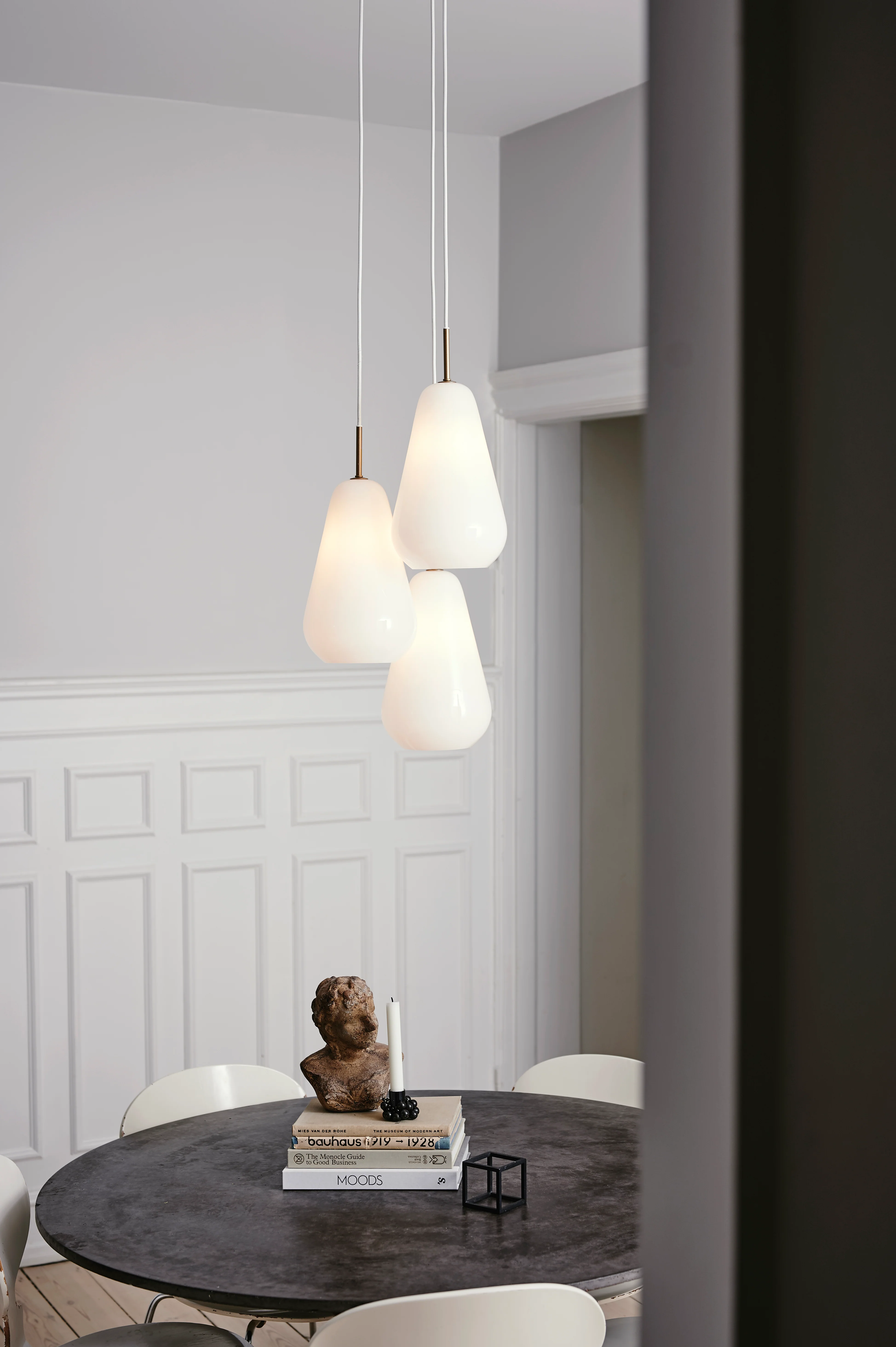 Lampa wisząca ANOLI 3 złoty z opalowym szkłem - Image 2