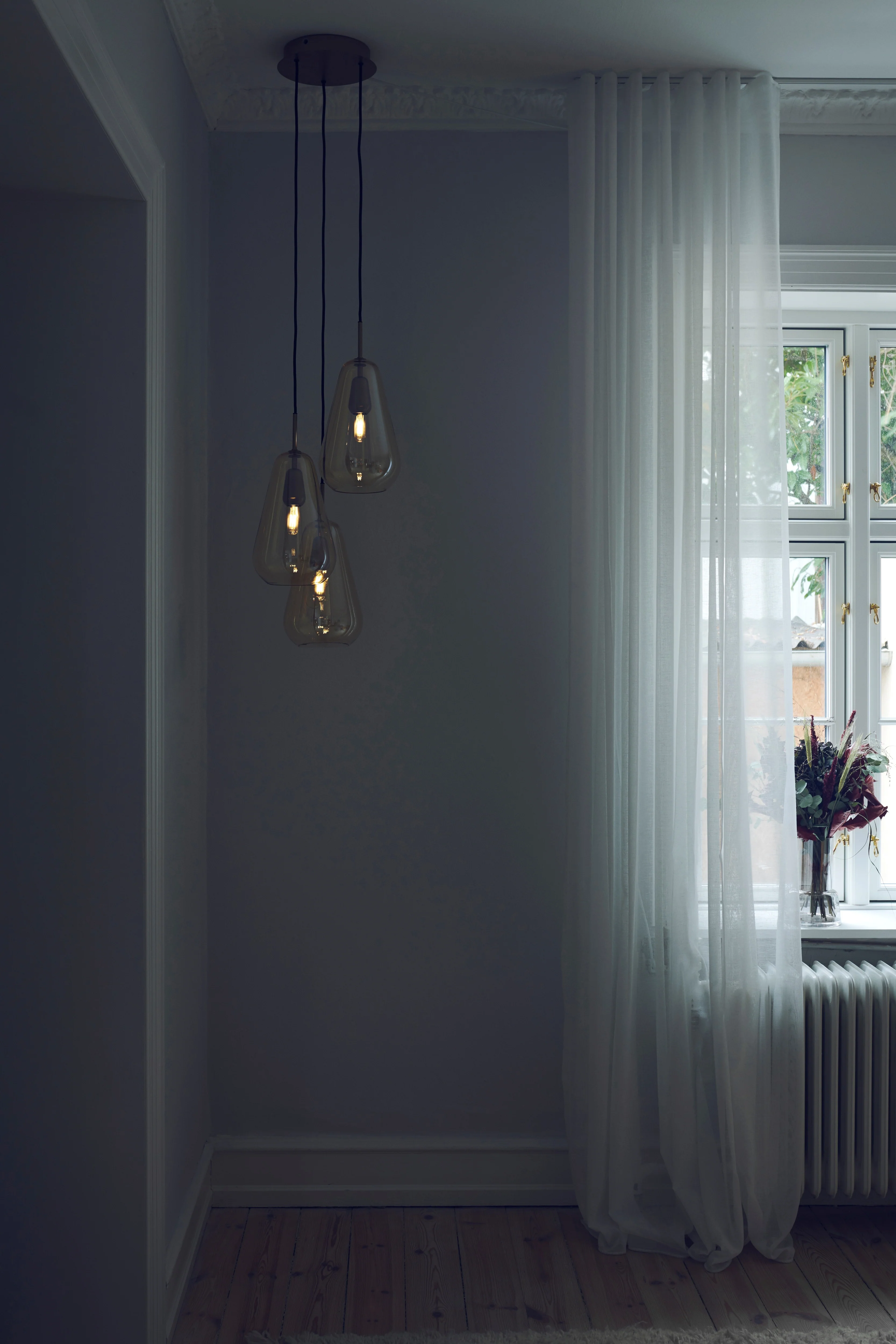 Lampa wisząca ANOLI 3 złoty ze złotym szkłem - Image 4