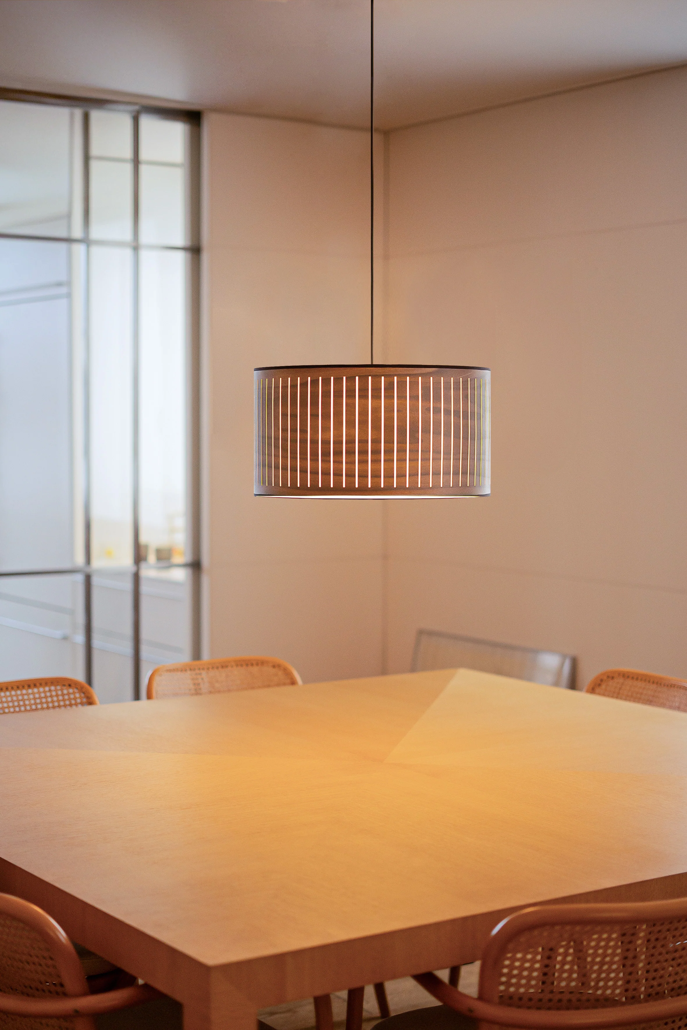 Lampa wisząca AUTUMN drewno orzechowe - Image 2