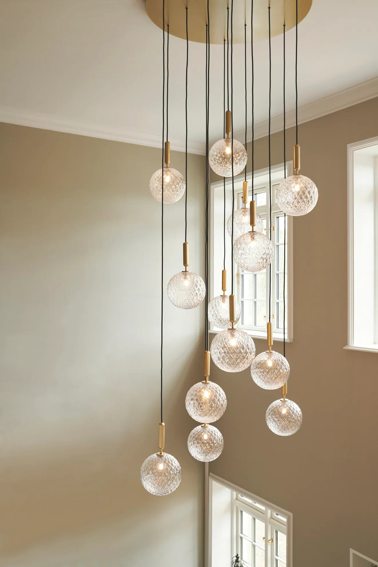 Lampa wisząca MIIRA 13 grafitowy z opalowym szkłem - Image 17