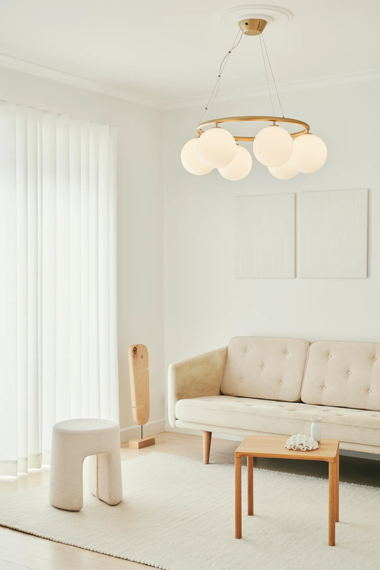 Lampa wisząca MIIRA 6 CIRCULAR mosiężny z opalowym szkłem - Image 2