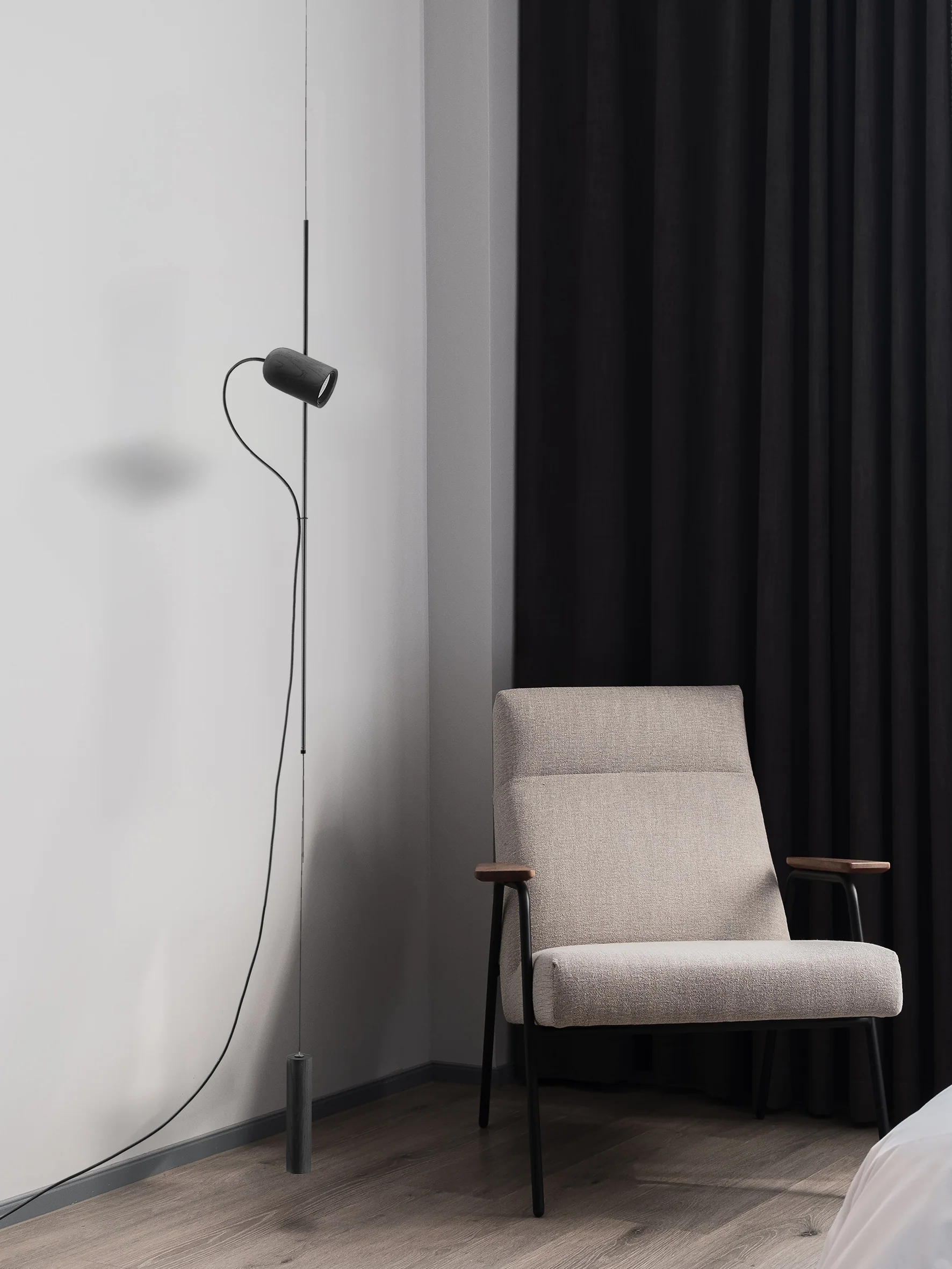 Lampa wisząca ONFA czarne drewno jesionowe z grafitowym wykończeniem - Image 4