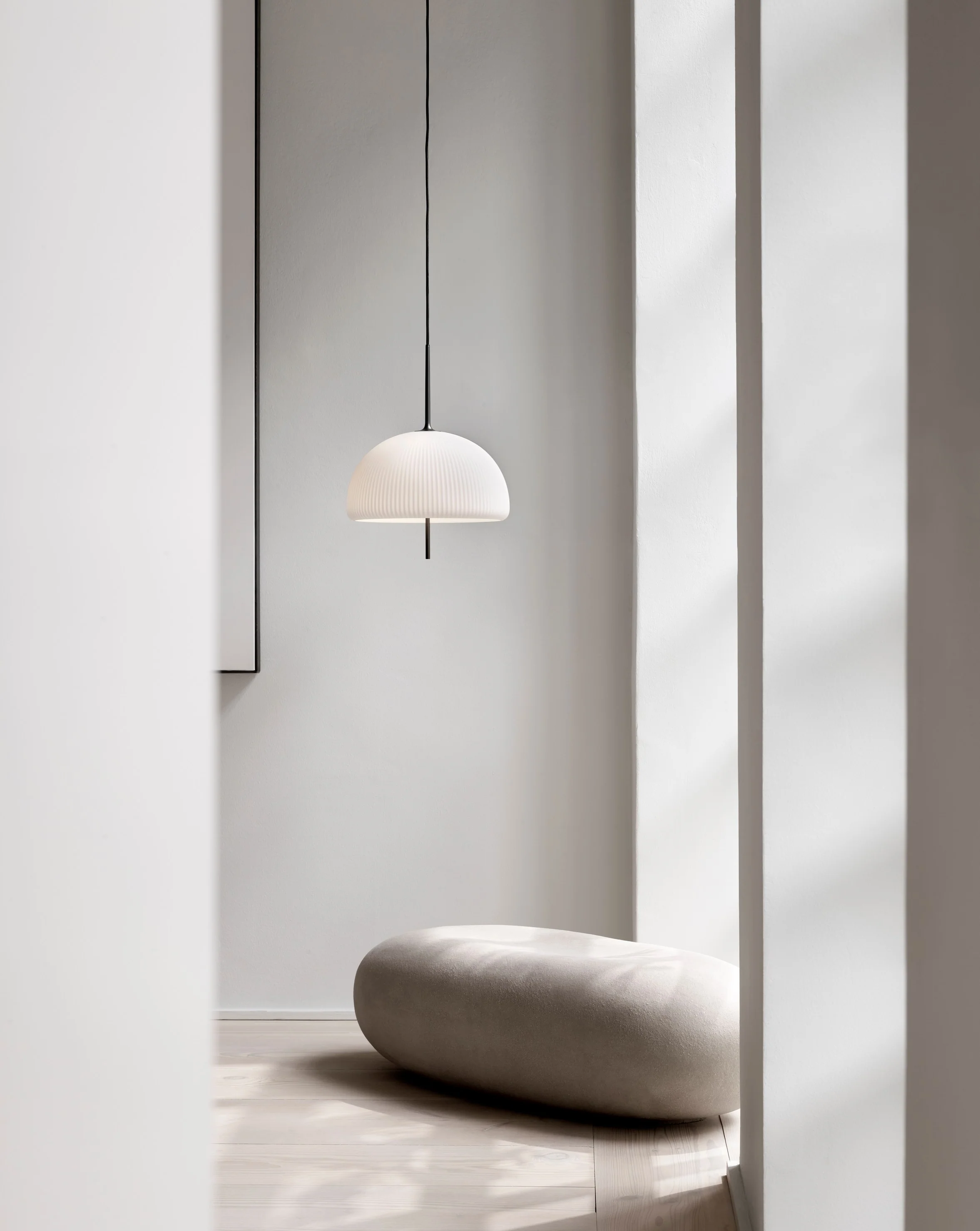 Lampa wisząca SCULPTURE biały klosz - Image 5