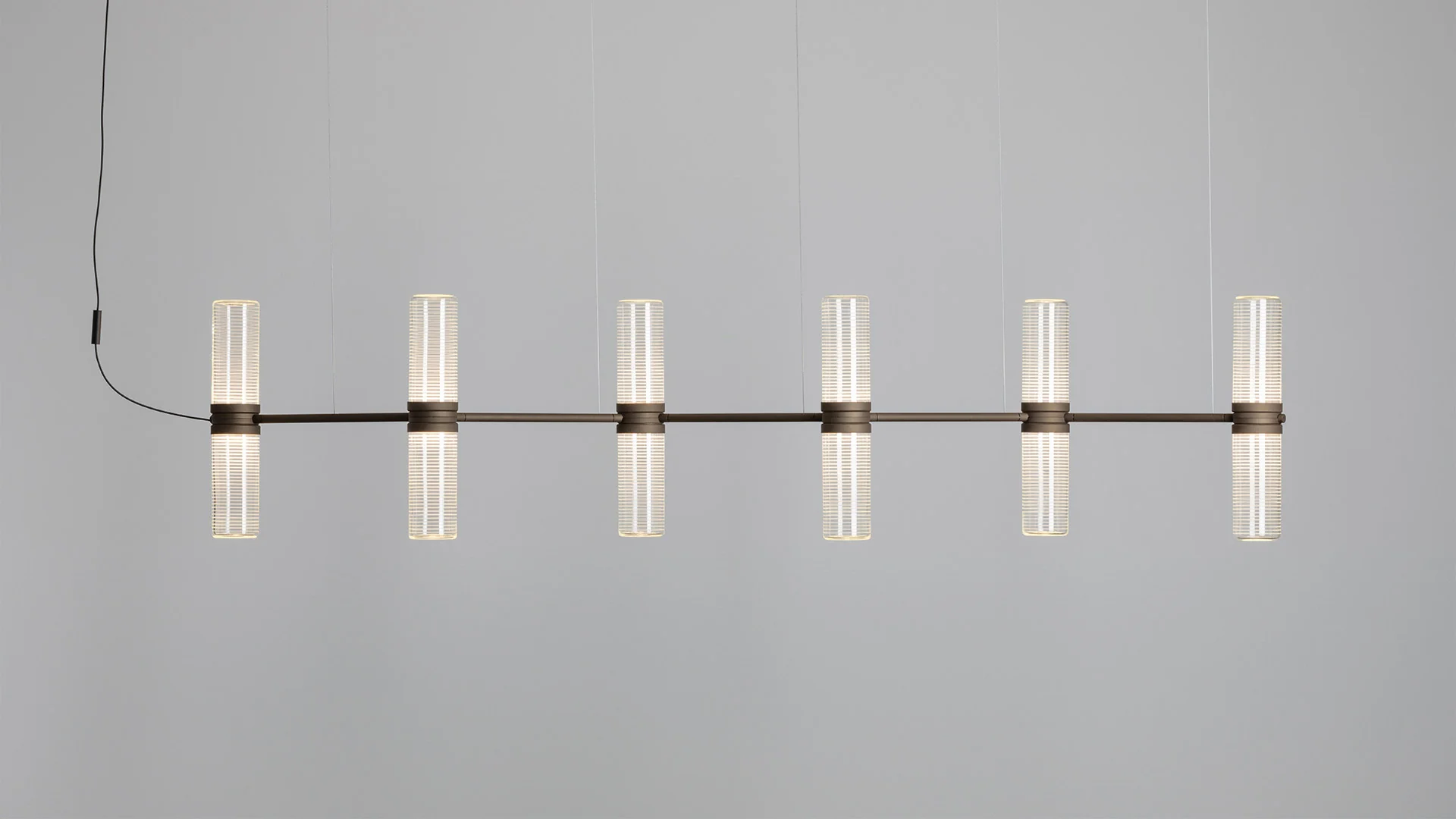 Lampa wisząca ZEPHYR LINEAR transparentny z brązowym wykończeniem - Image 3