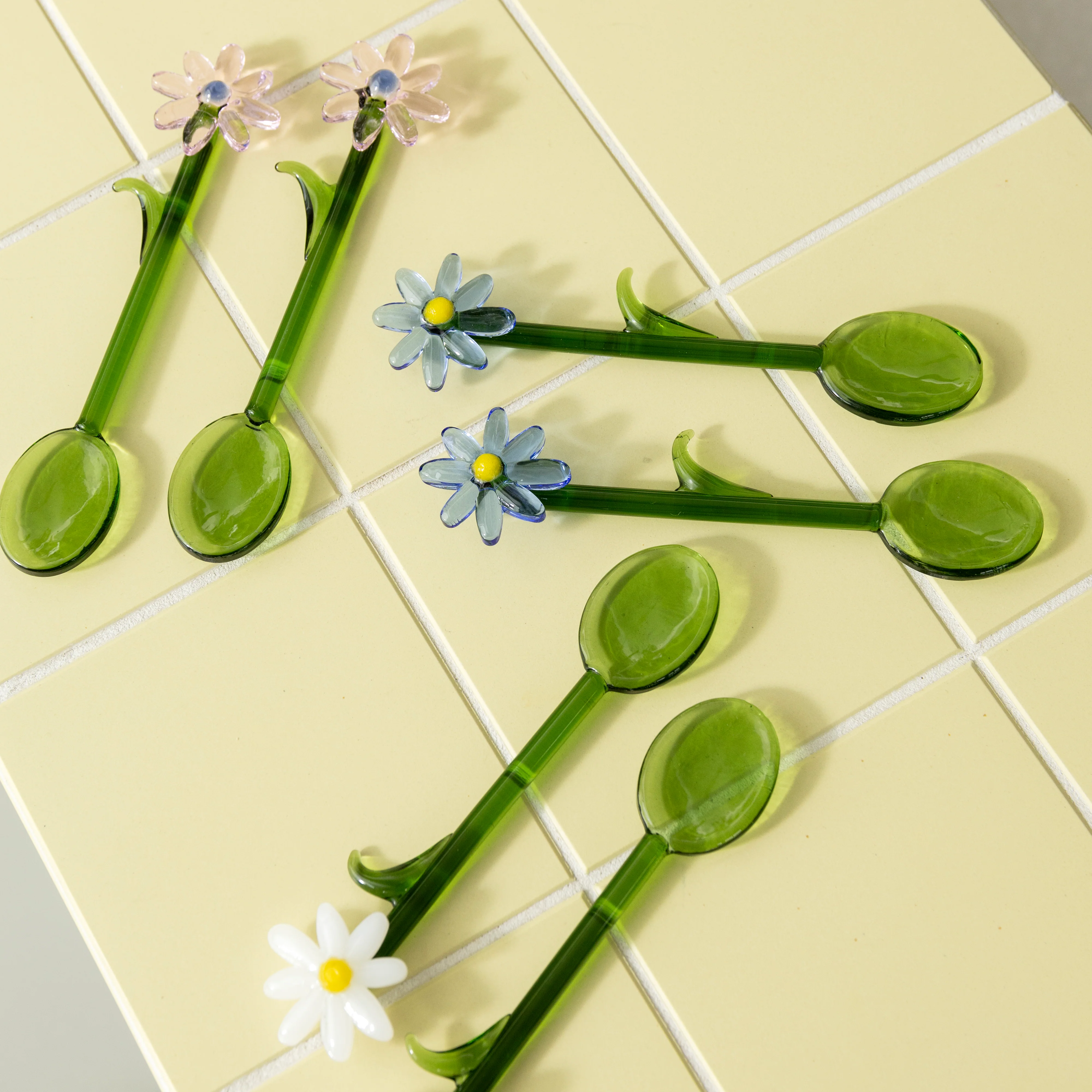Łyżeczki FLORA zielony z białym - Image 4