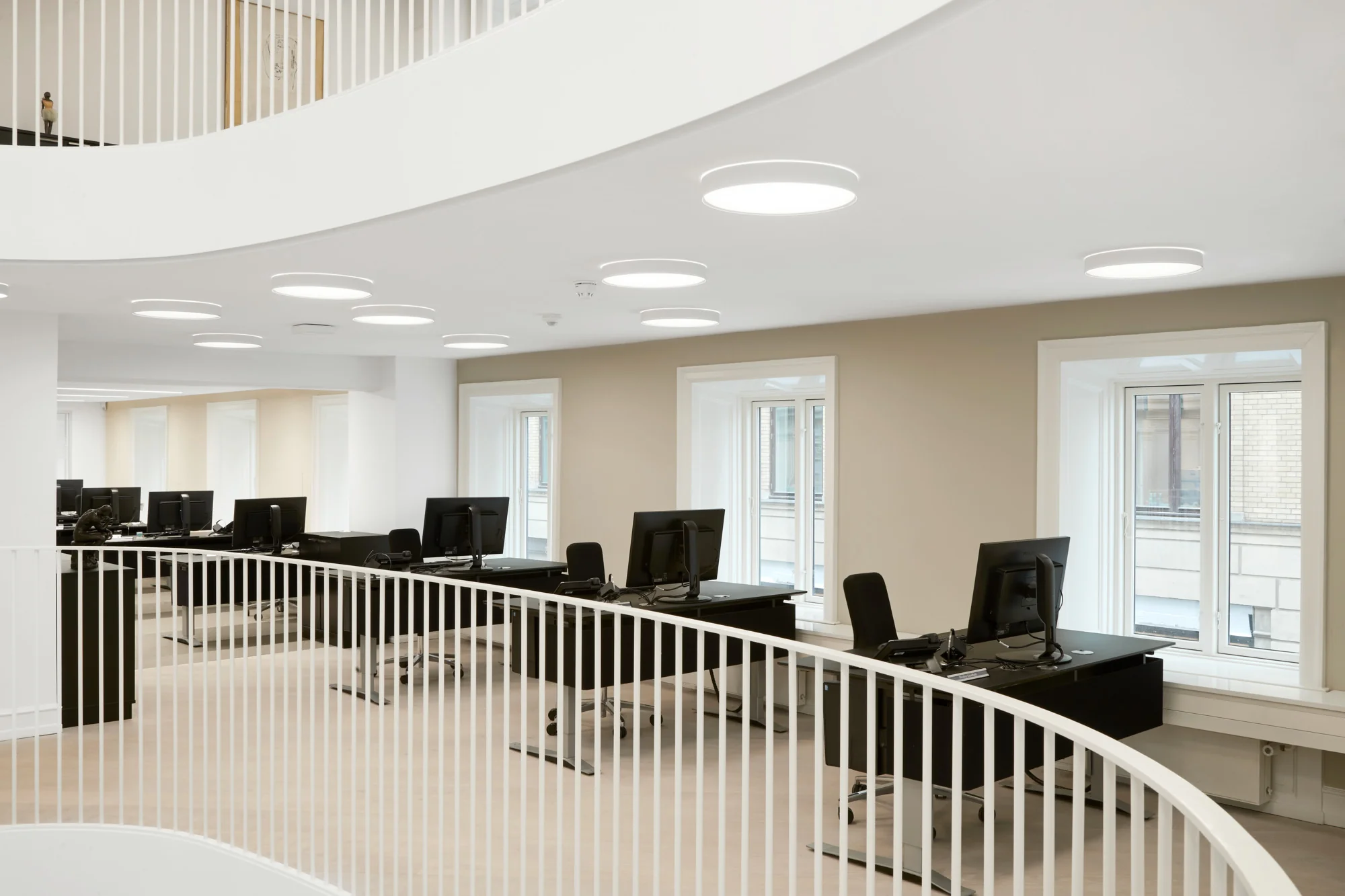 Plafon podtynkowy LP SLIM ROUND SEMI-RECESSED czarny - Image 5