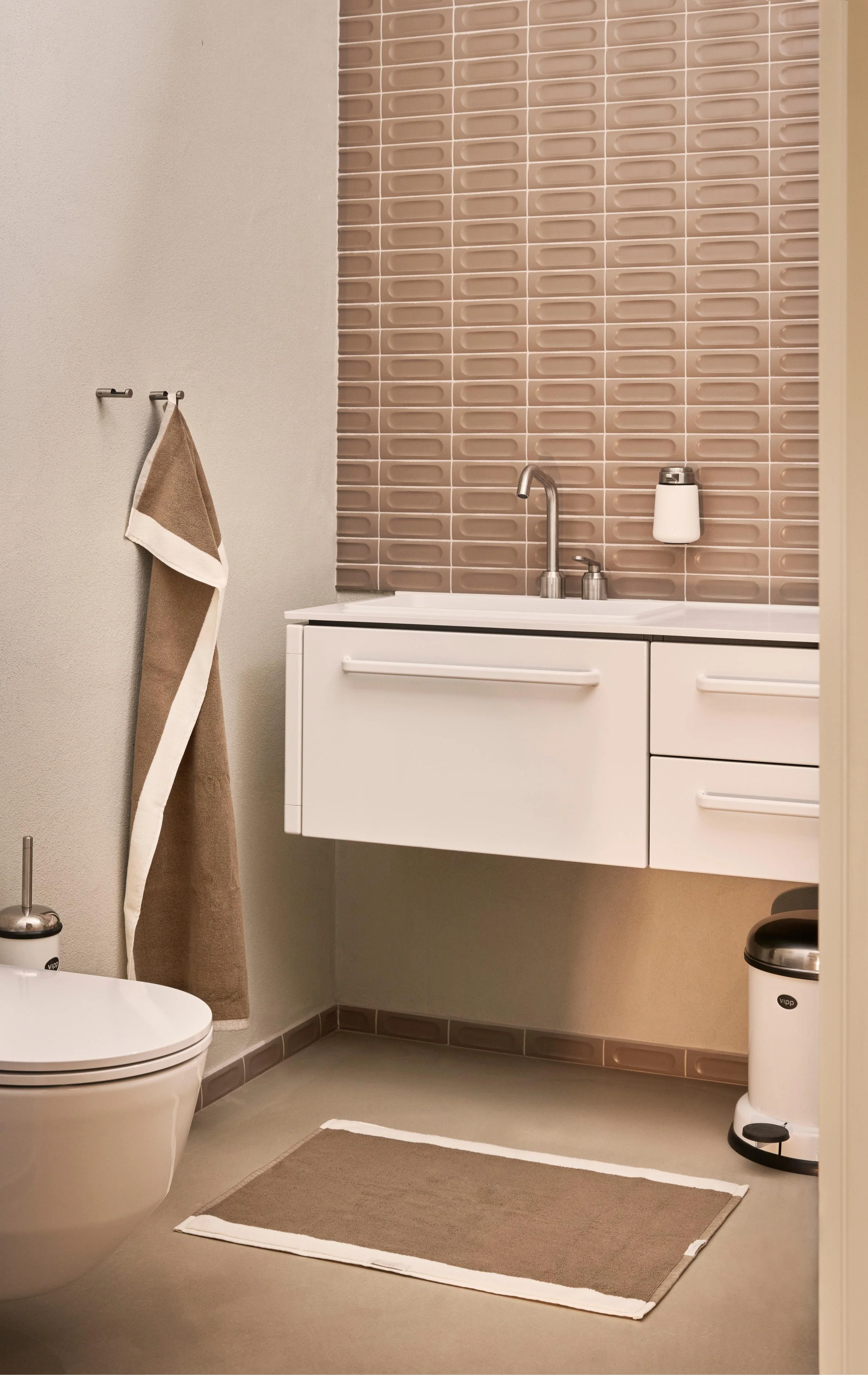 Ręcznik VIPP taupe bawełna - Image 6