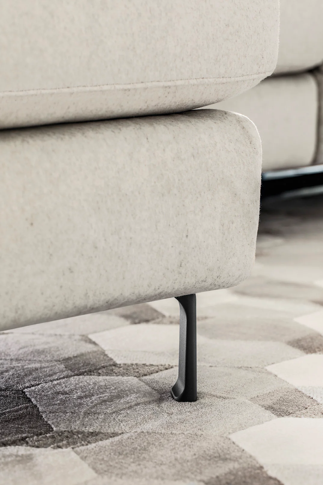 Sofa 3-osobowa NORMA tapicerowana - Image 3