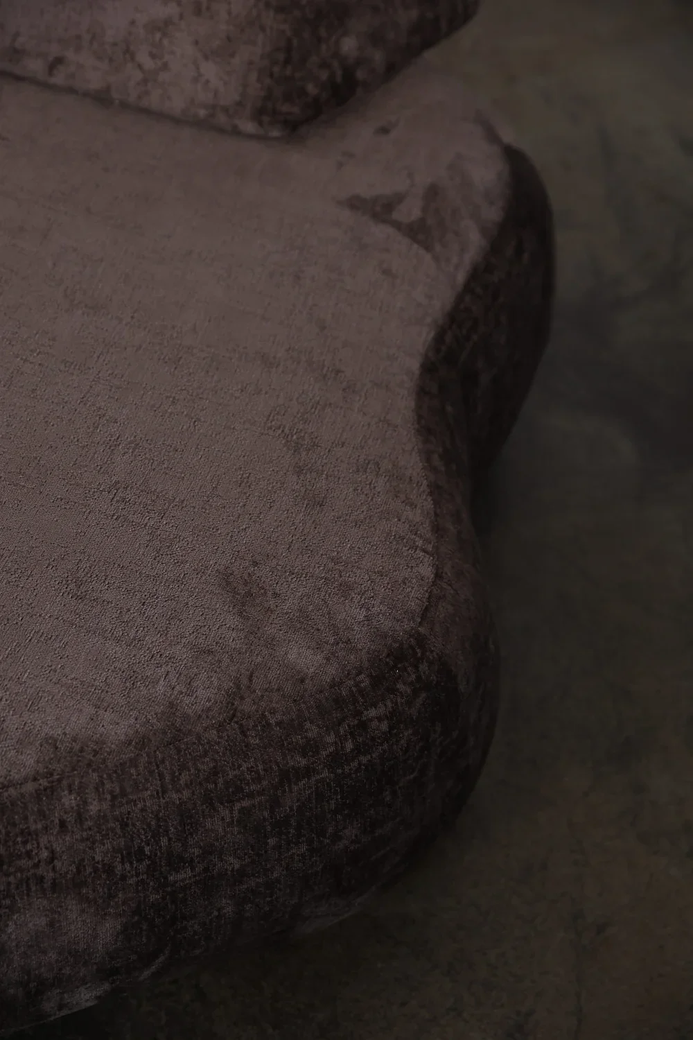 Sofa MONUMENT NO 1 tapicerowana - Image 3