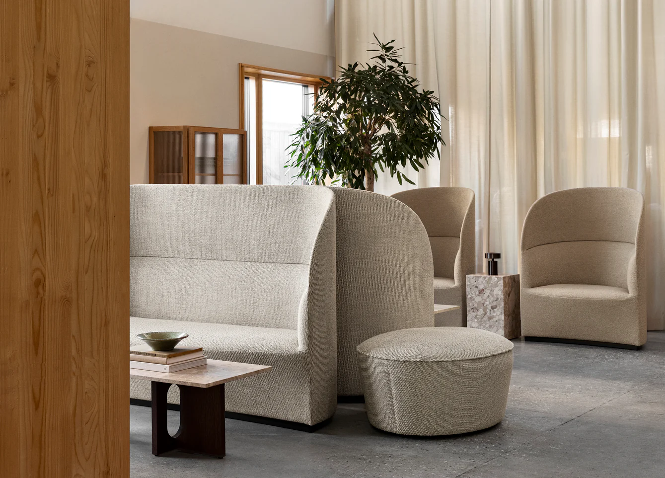 Sofa z wysokim oparciem TEAROOM beżowy - Image 5