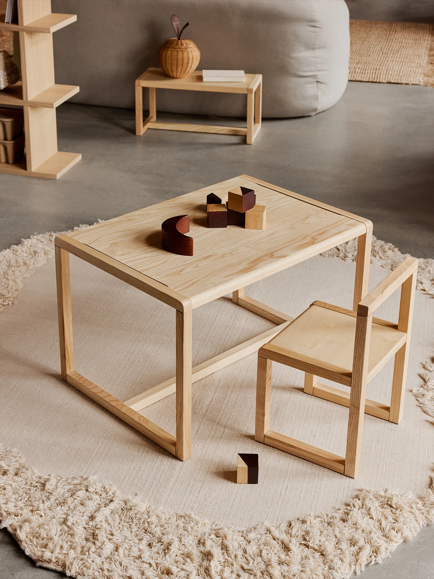 Stolik dziecięcy LITTLE ARCHITECT fornir jesionowy - Image 2